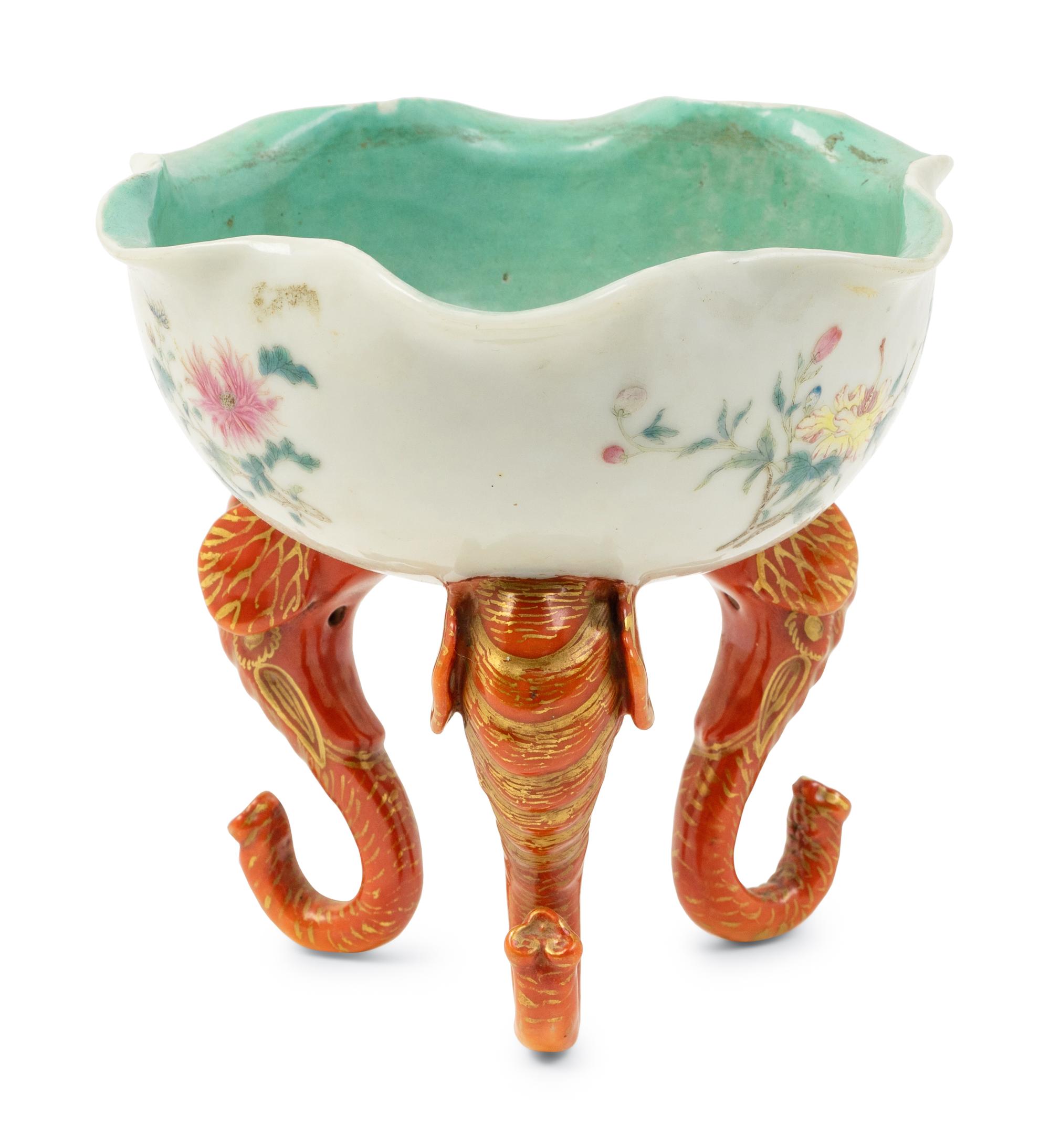 A Chinese Famille Rose Porcelain Bowl