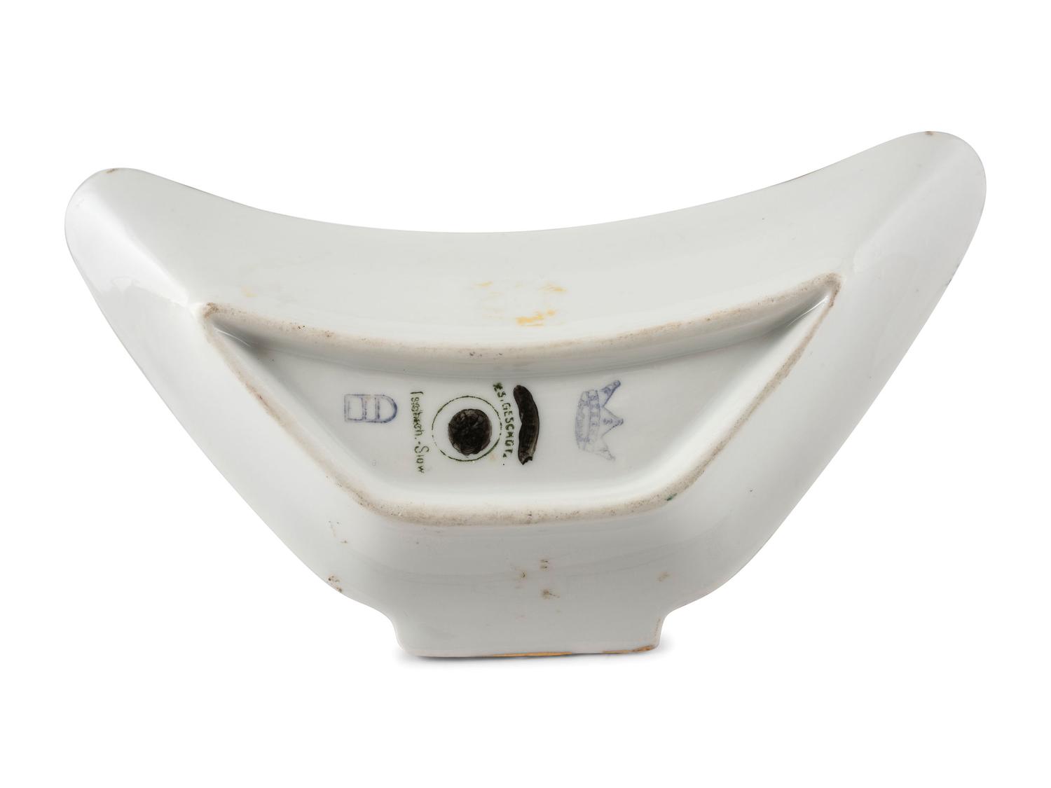A Group of English and Continental Porcelain Table Articles