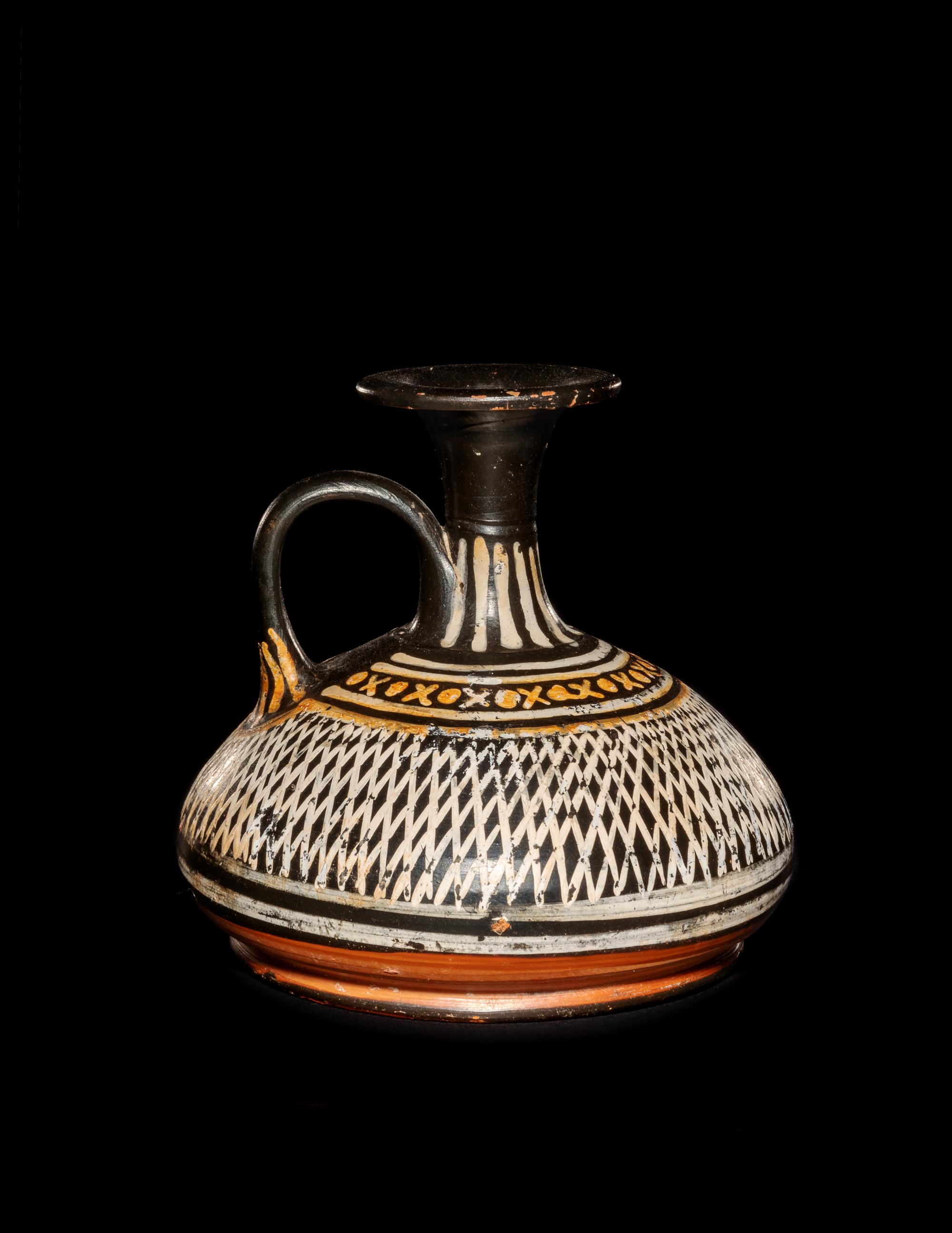 An Apulian Gnathian-Ware Lattice Pattern Squat Lekythos