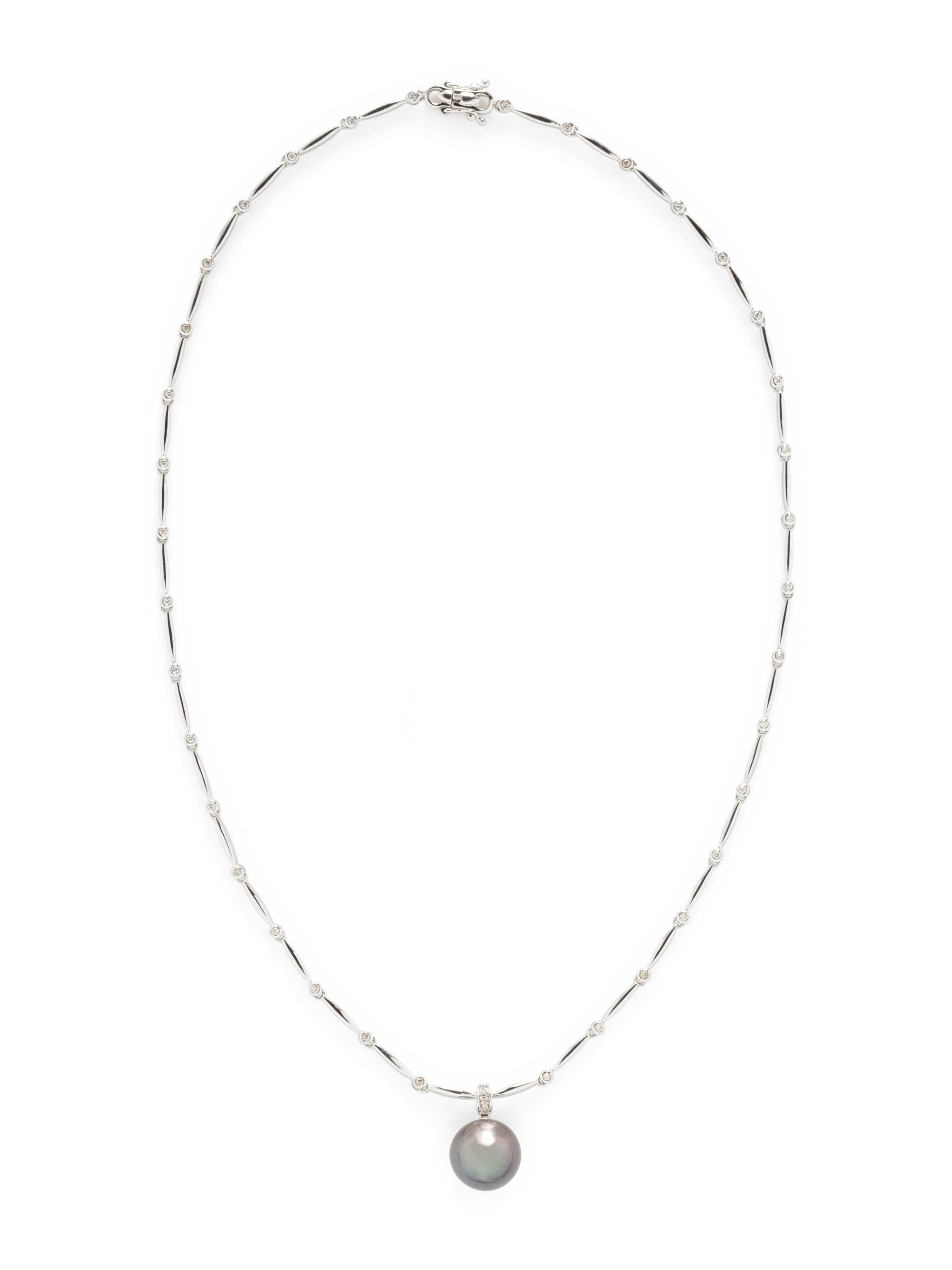 WHITE GOLD, DIAMOND, AND TAHITIAN CULTURED PEARL NECKLACE