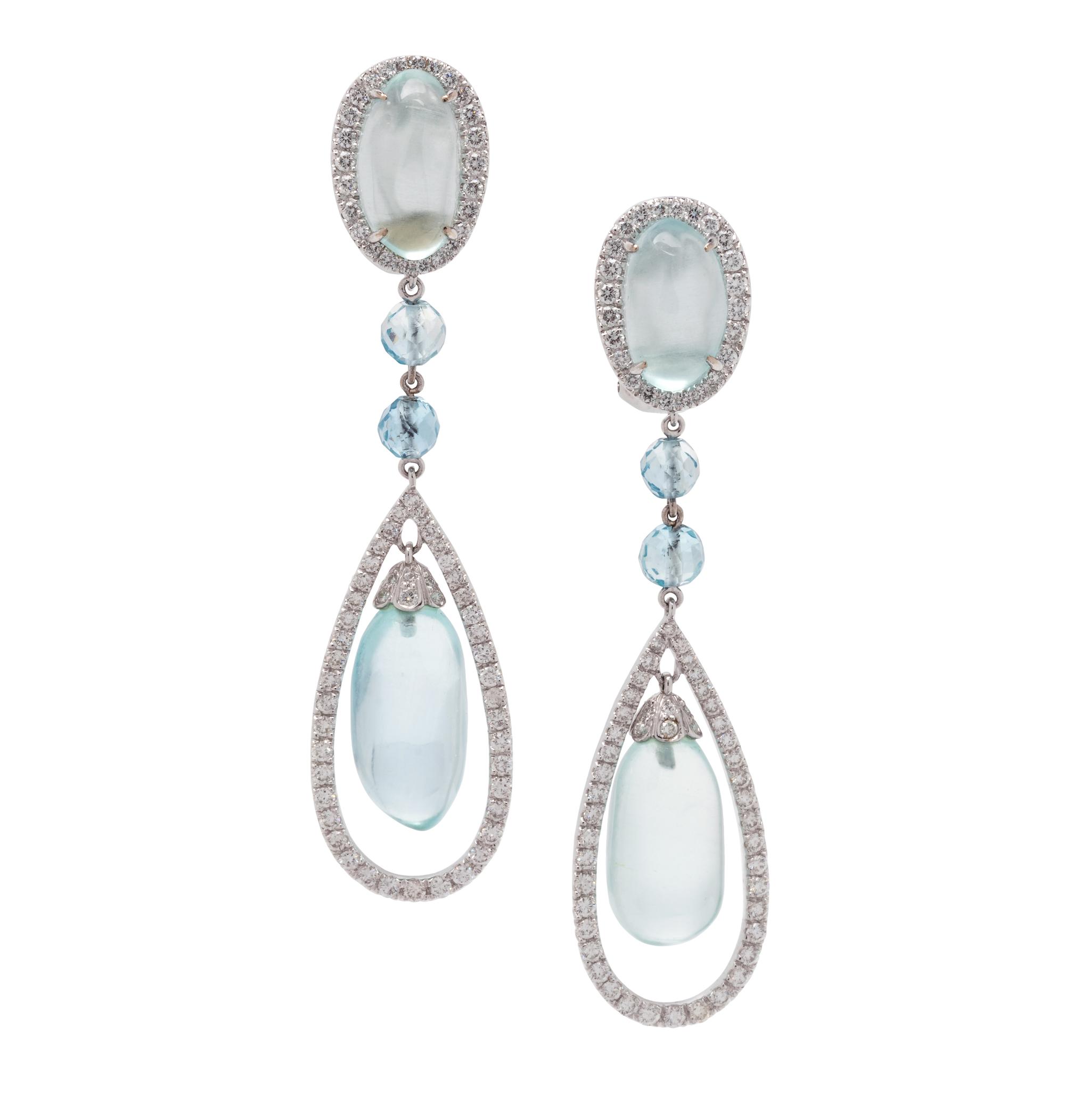 LAURA MUNDER, AQUAMARINE AND DIAMOND EARCLIPS