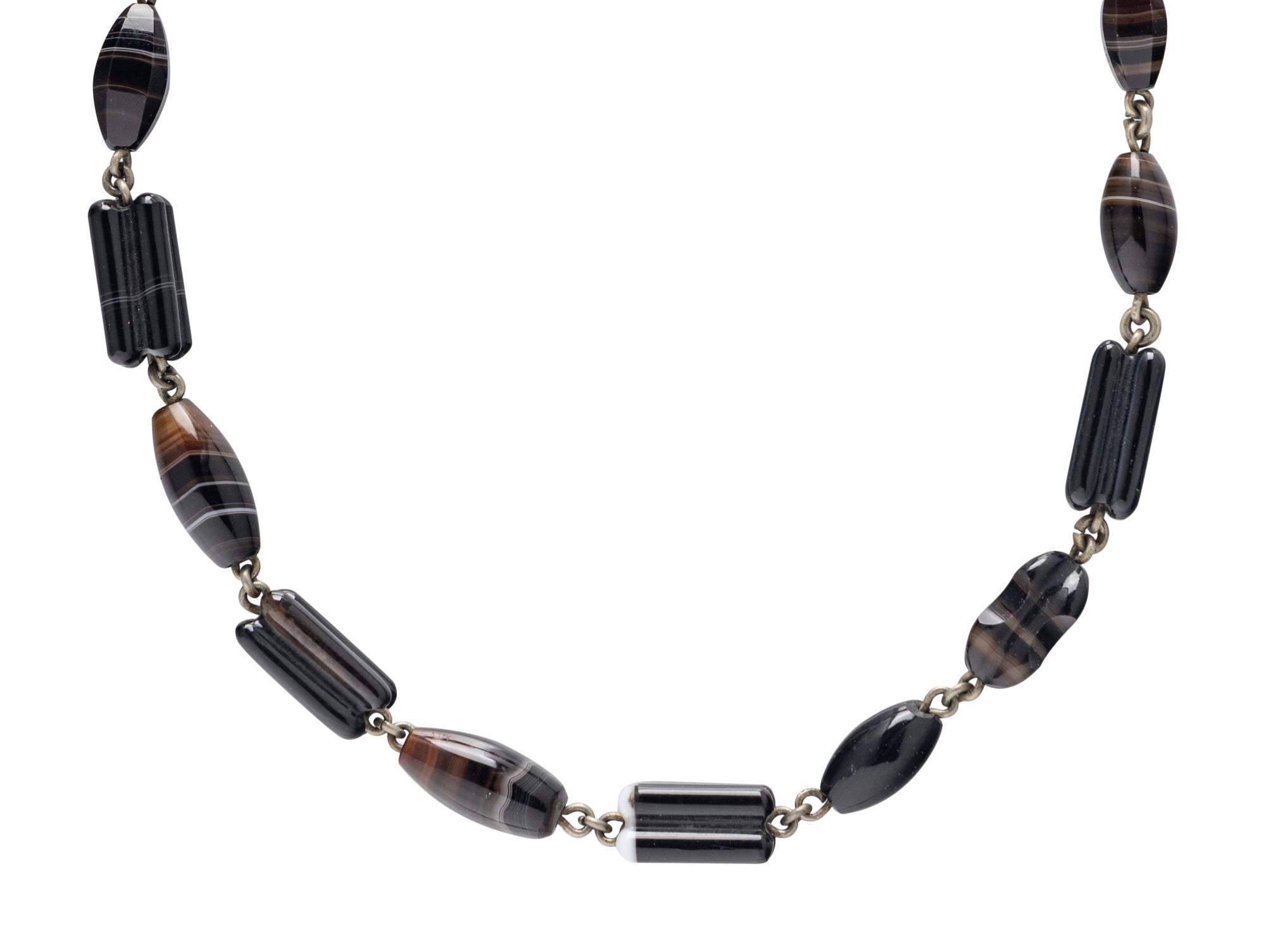 COLLECTION OF BANDED AGATE JEWELRY