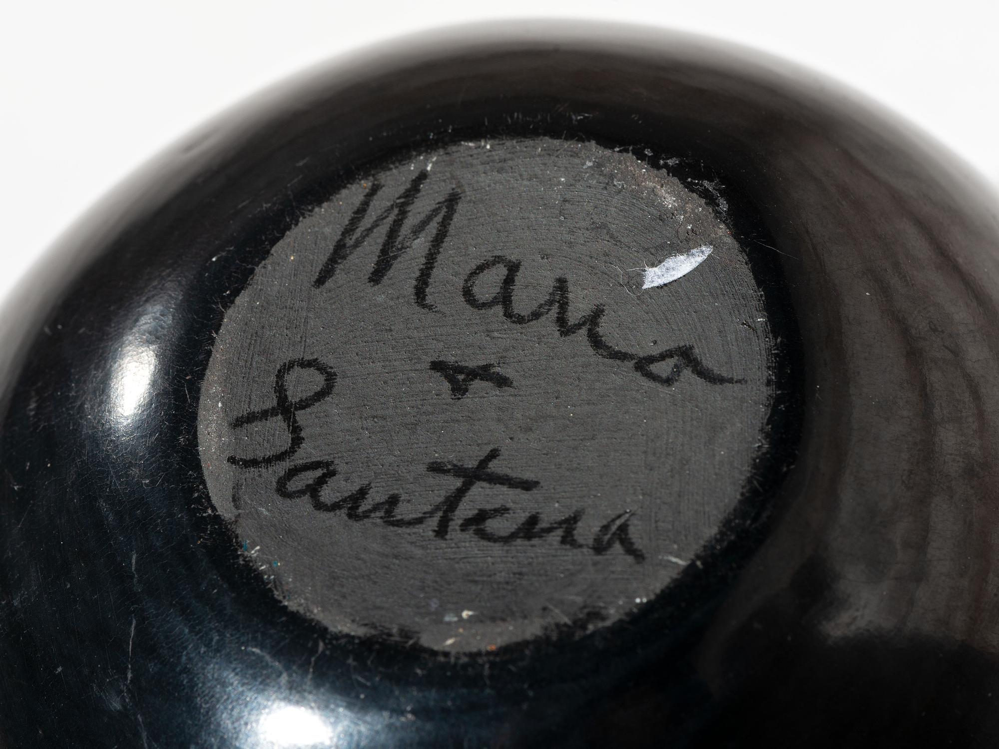 Blackware Pottery 1943-1956