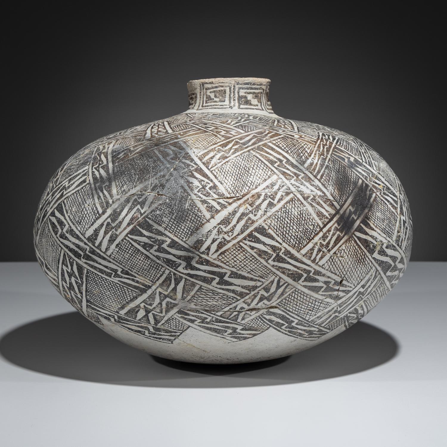 Large Ancestral Pueblo, Tularosa Black-on-White Pottery Olla