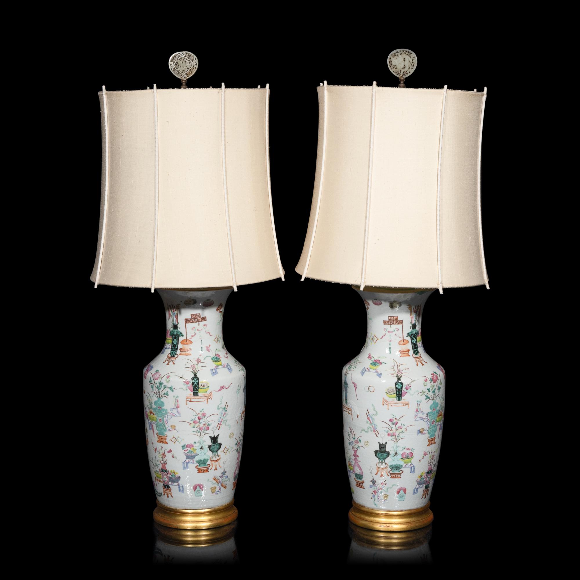 A Pair of Chinese Famille Rose Porcelain 'Hundred Antiques' Vases, 19th Century 清晚期 粉彩貼塑博古圖賞瓶一對