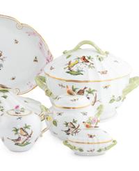 A Herend Rothschild Bird Porcelain Dinner Service
