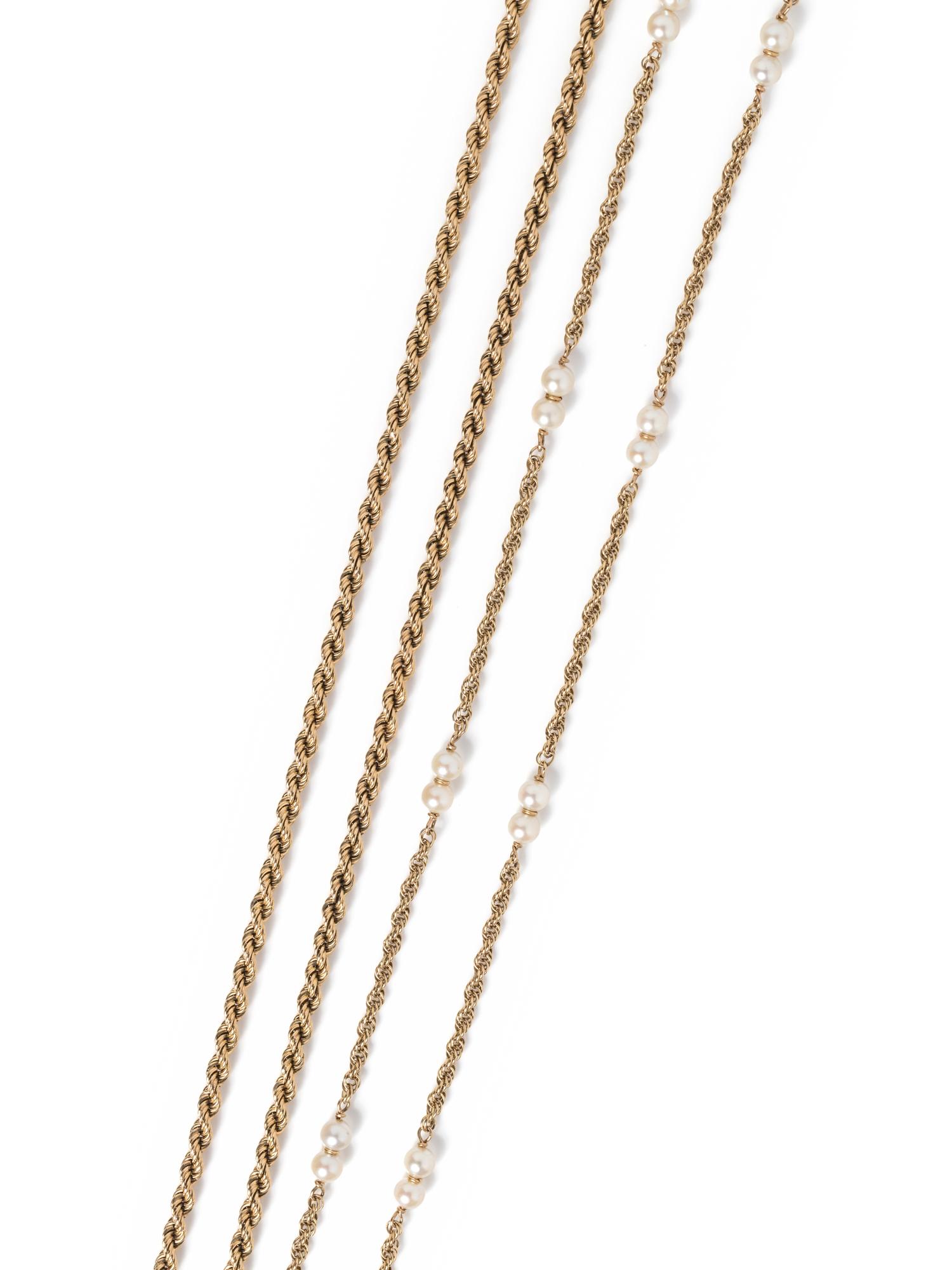 COLLECTION OF YELLOW GOLD NECKLACES