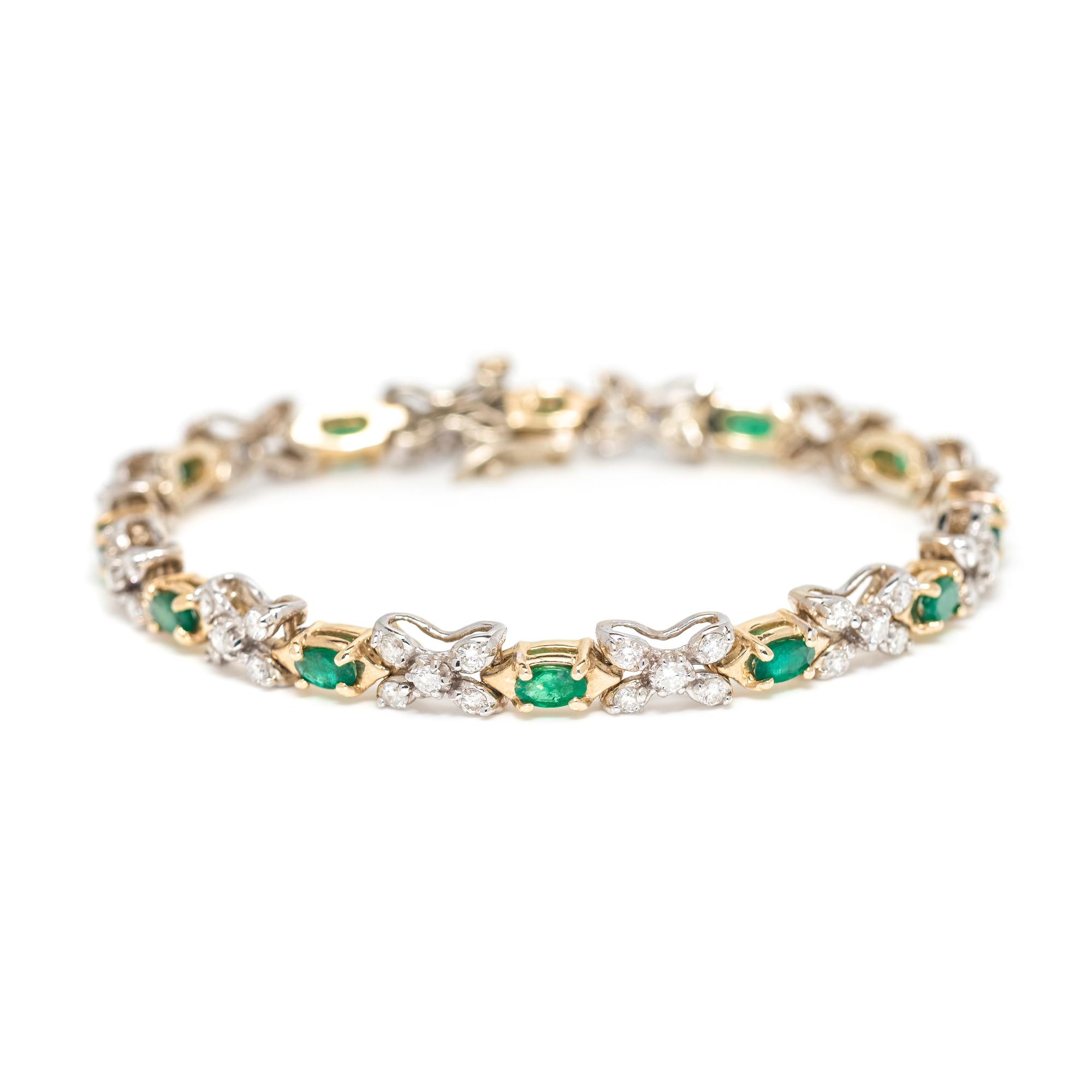EMERALD AND DIAMOND BRACELET
