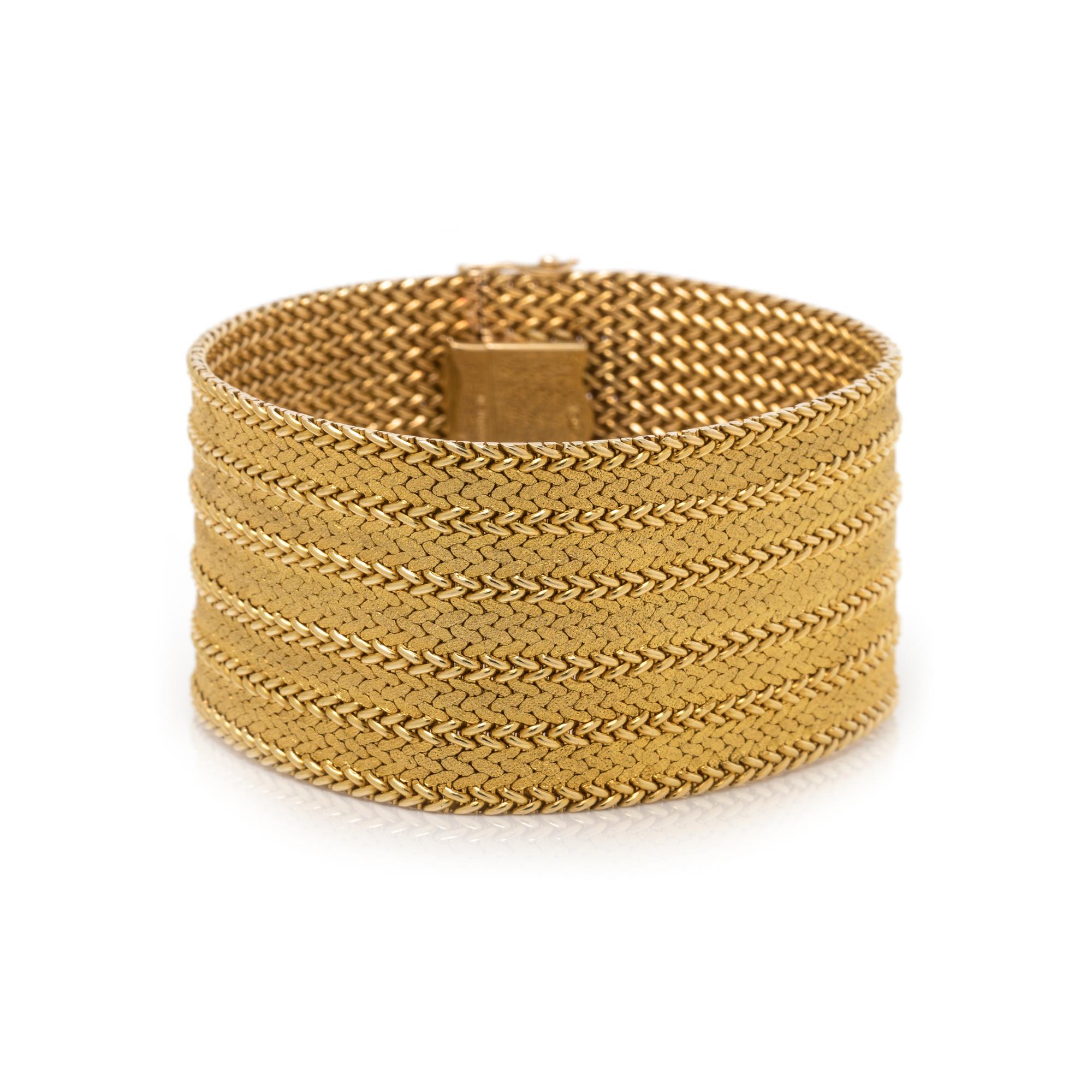 MARIO BUCCELLATI, YELLOW GOLD BRACELET