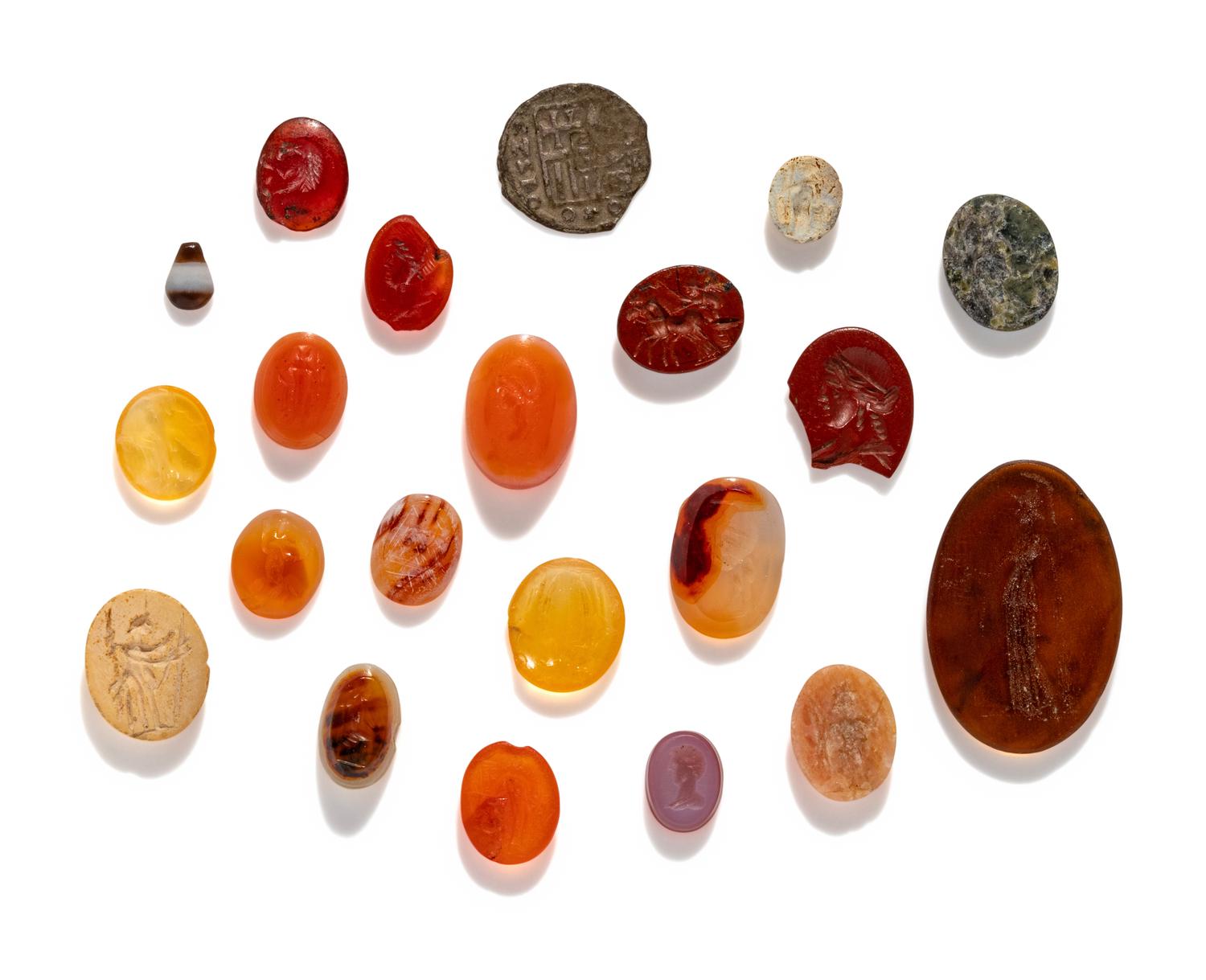 21 Roman and Neoclassical Engraved Gems