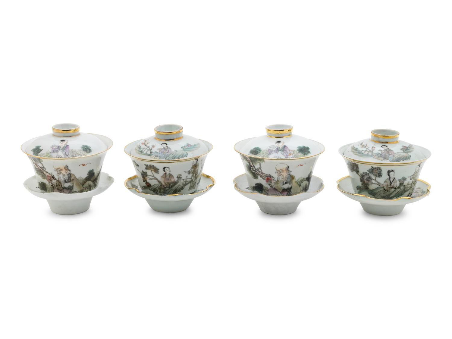 Two Pairs of Chinese Famille Rose Porcelain Teabowls