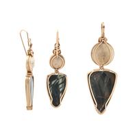 YELLOW GOLD AND HARDSTONE SET