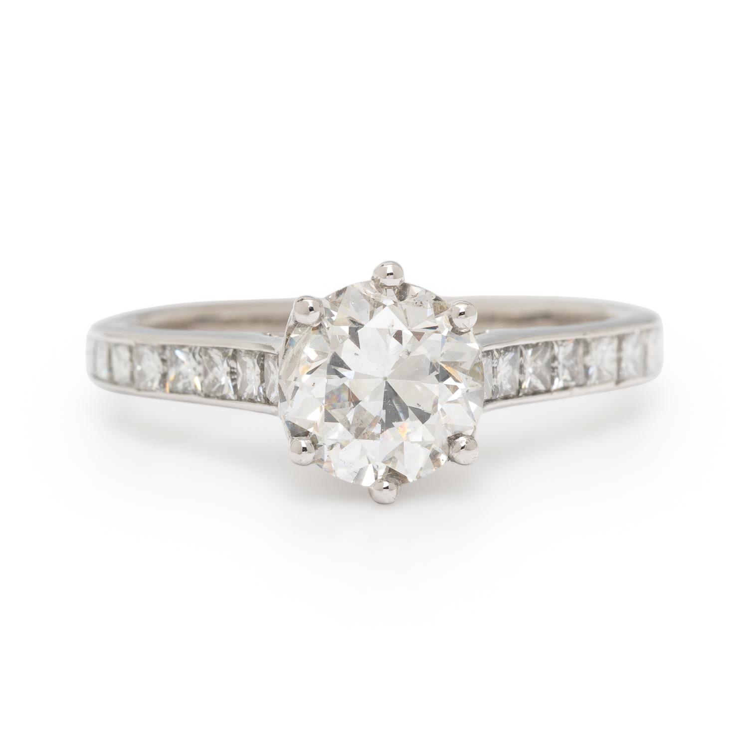 DIAMOND AND PLATINUM RING