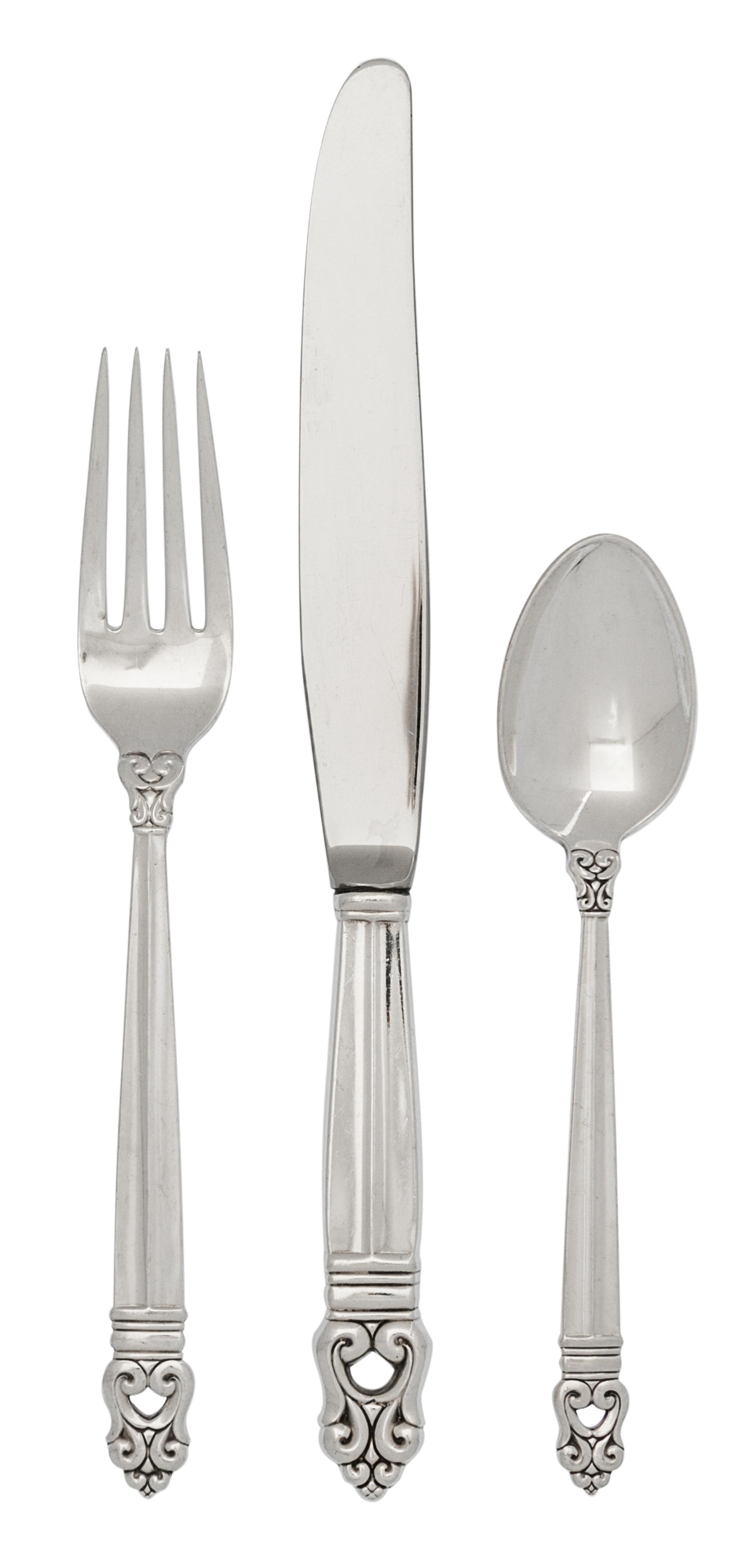 An American Silver Flatware Service, International Silver Co., Meriden, CT, Royal Danish pattern, comprising: 13 dinner forks 15 salad