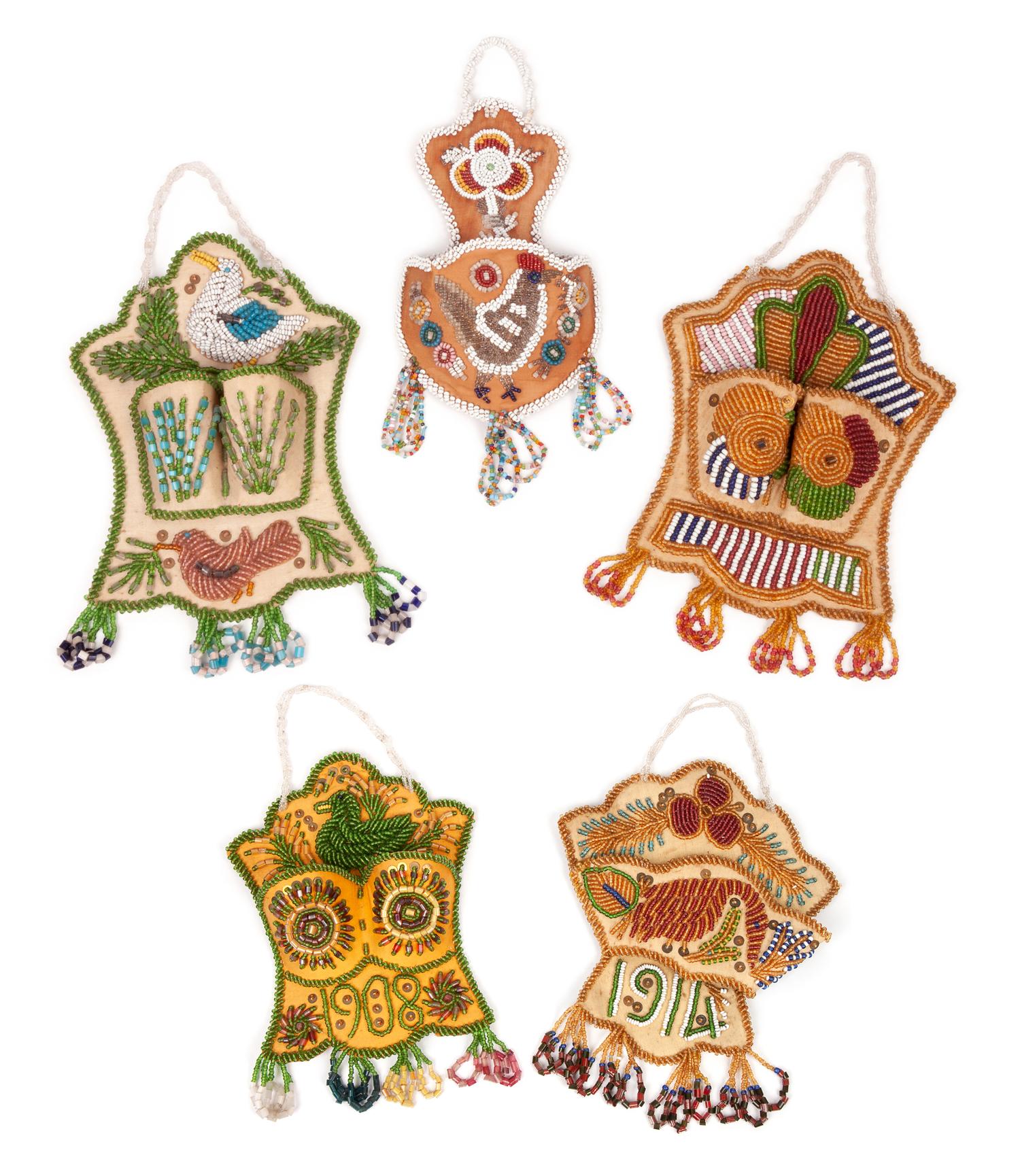 Haudenosaunee Beaded Whimseys, Wall Pockets
