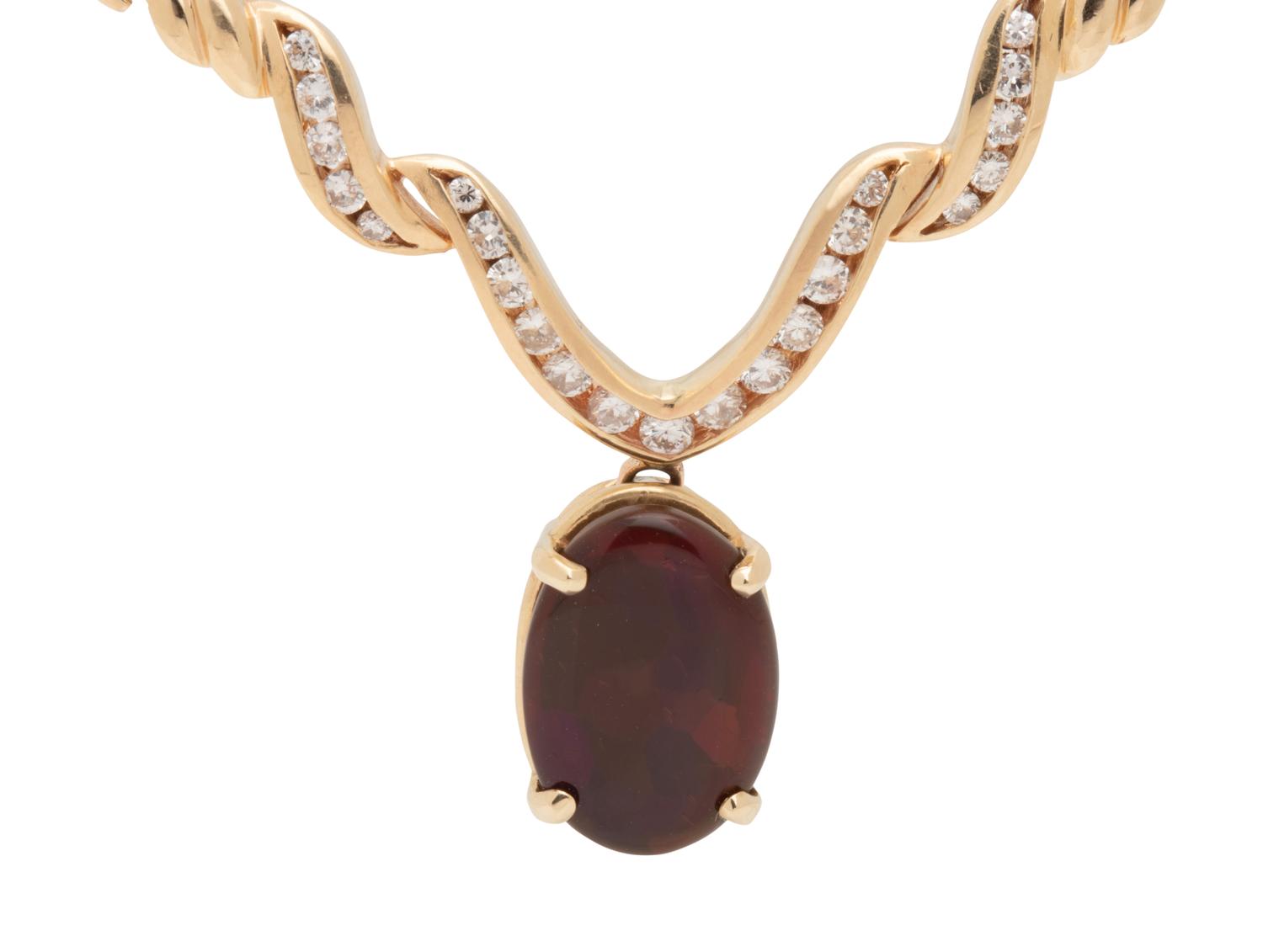 YELLOW GOLD, OPAL AND DIAMOND NECKLACE