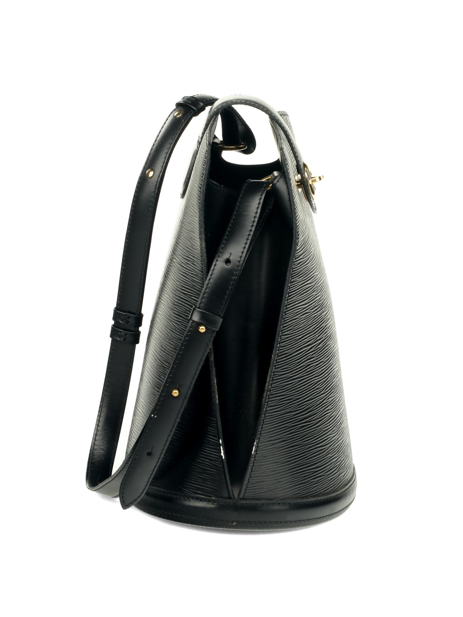 Louis Vuitton Black Epi Leather Cluny Bag