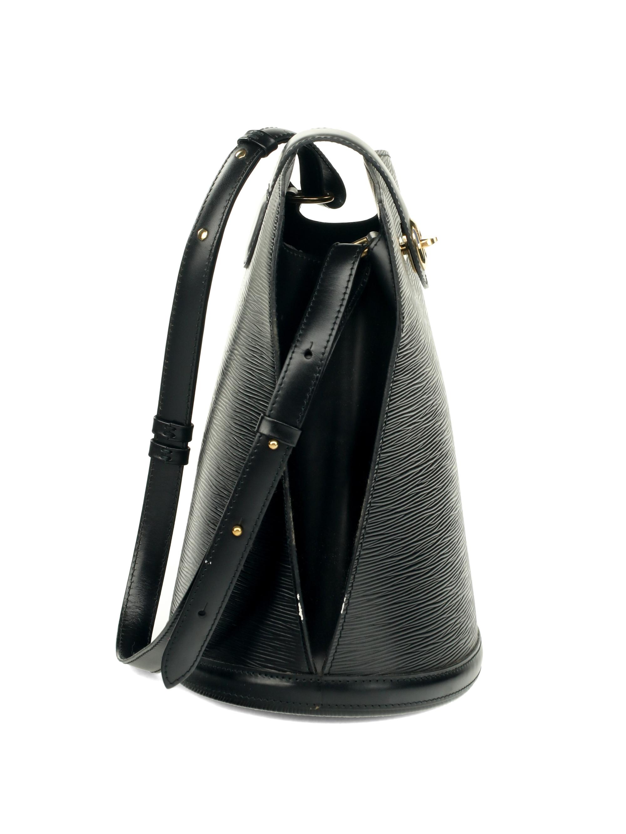 Louis Vuitton Black Epi Leather Cluny Bag
