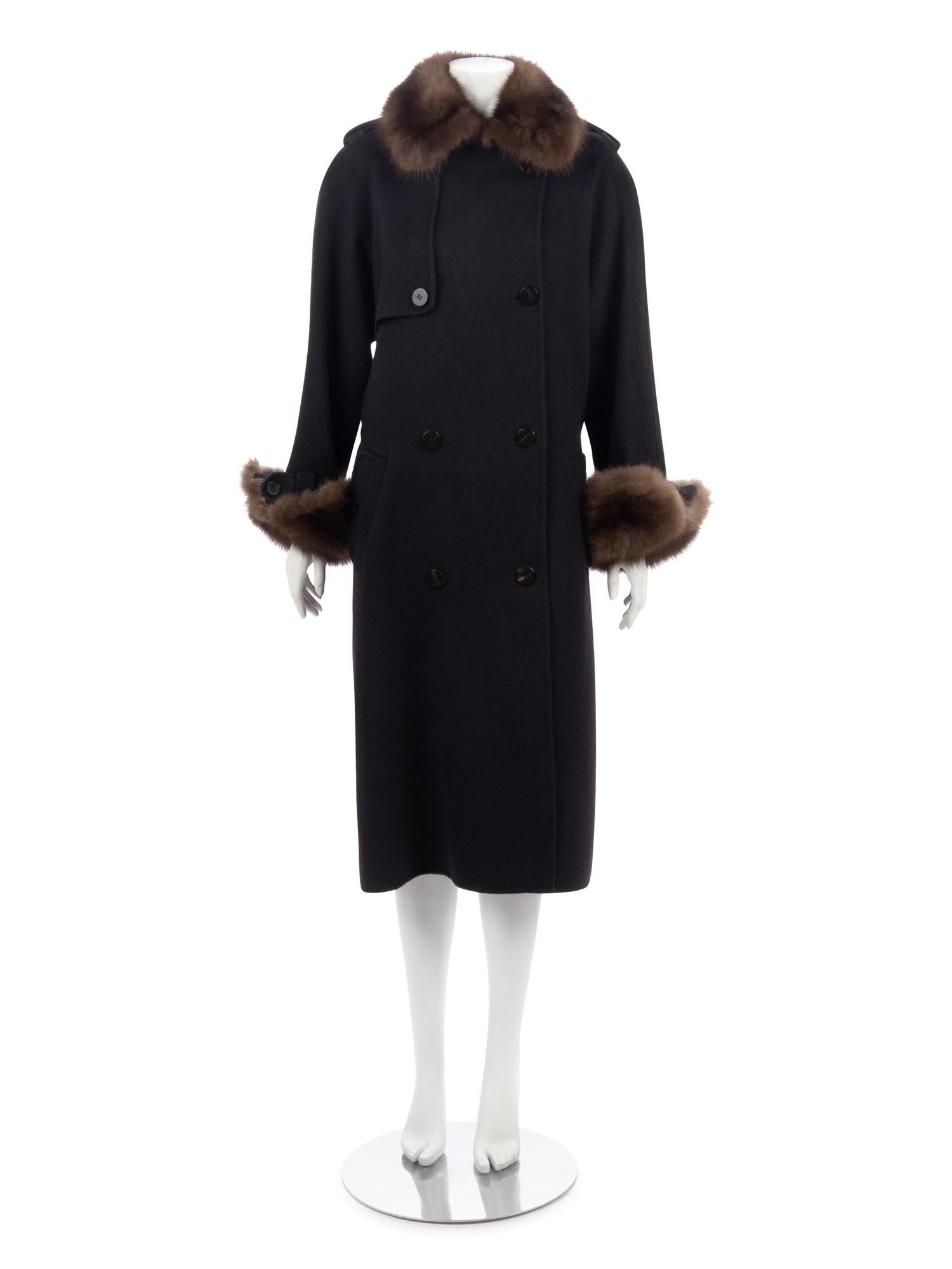 Oscar de la Renta Cashmere Trench Coat Trimmed in Sable