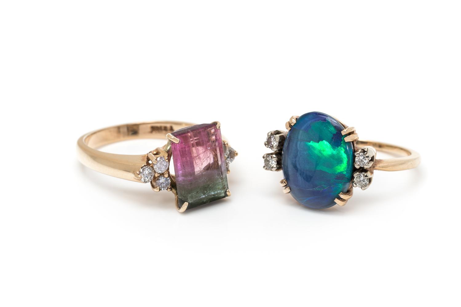 COLLECTION OF GEMSTONE AND DIAMOND RINGS