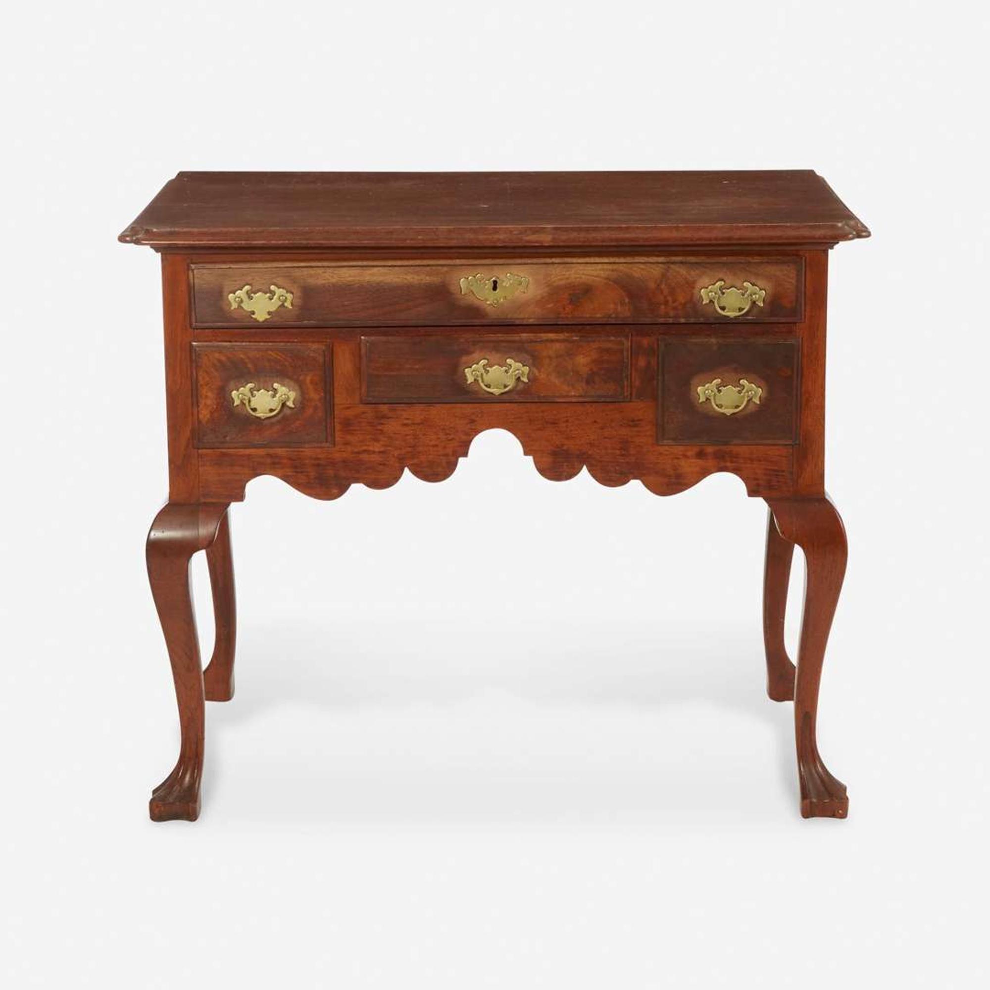 A Queen Anne carved walnut dressing table Philadelphia, PA, circa 1760