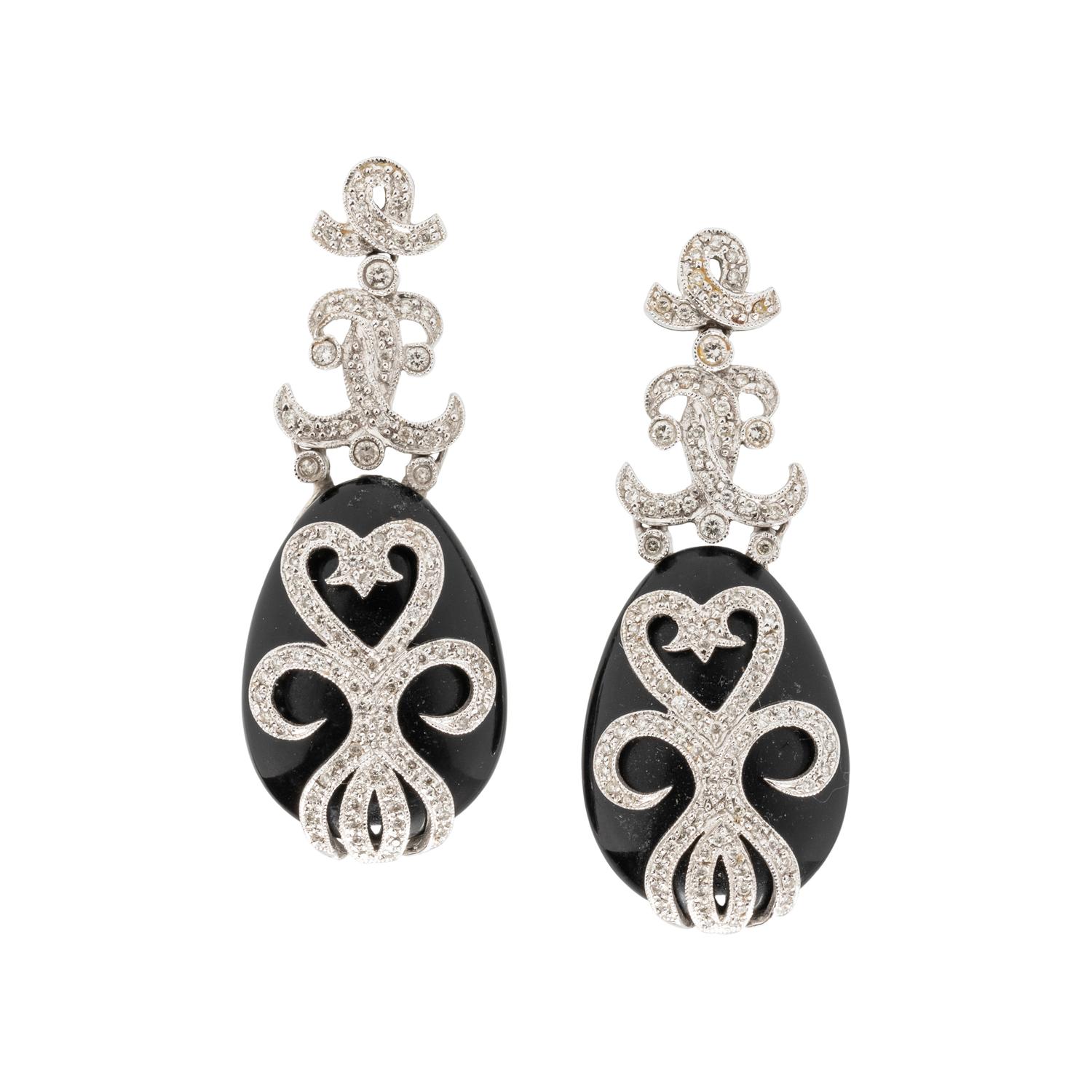 WHITE GOLD, DIAMOND, AND BLACK HARDSTONE DEMI PARURE