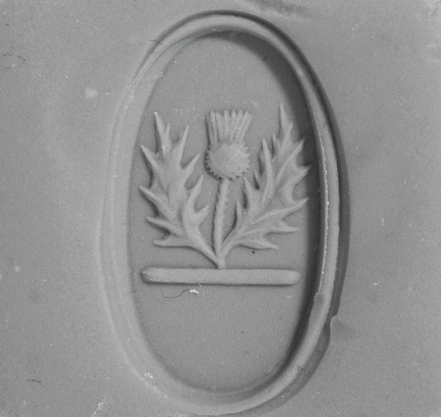 A Neoclassical Gold and Red Jasper Finger Ring with a Thistle