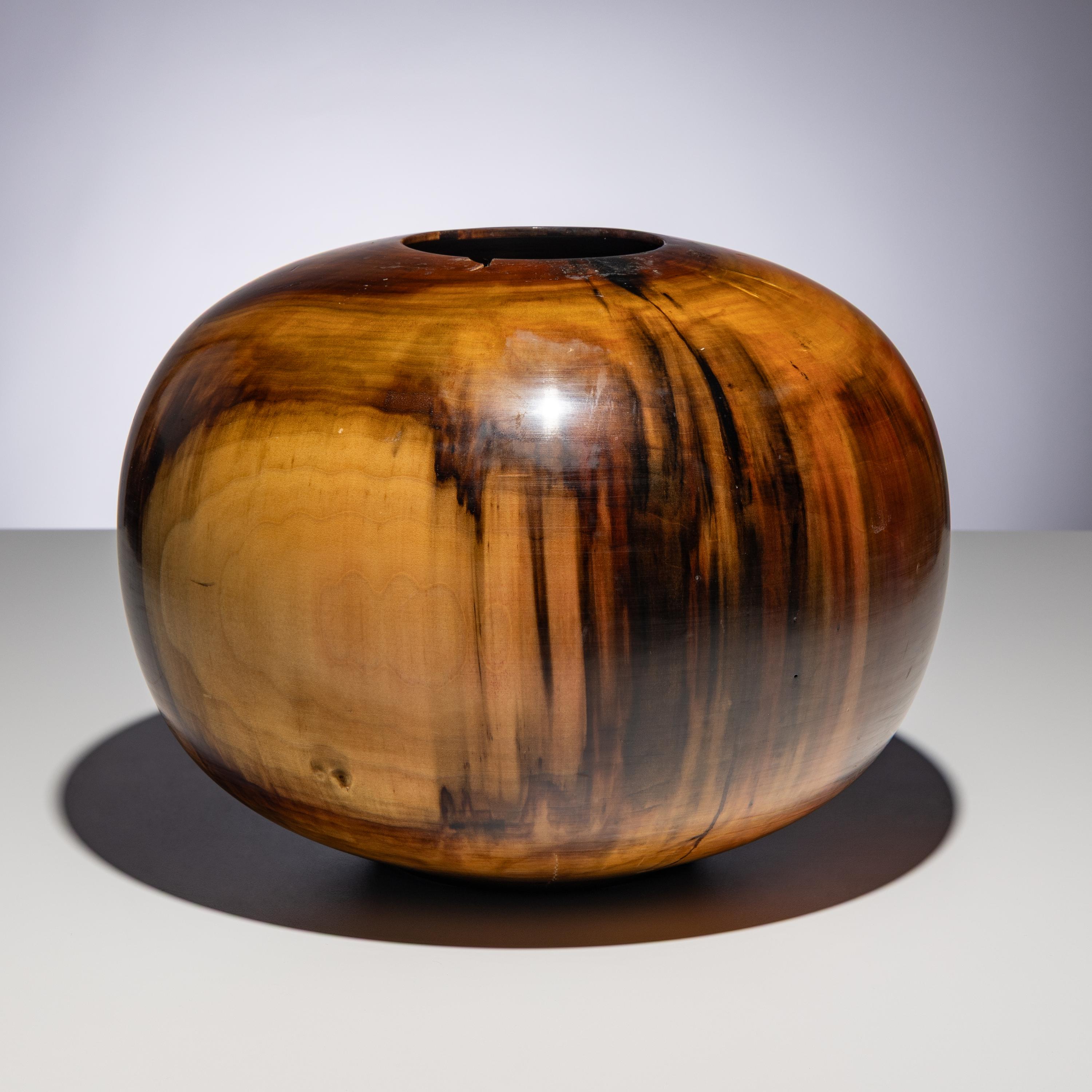 Edward Moulthrop (American, 1916–2003) — Figured Tulipwood Vessel