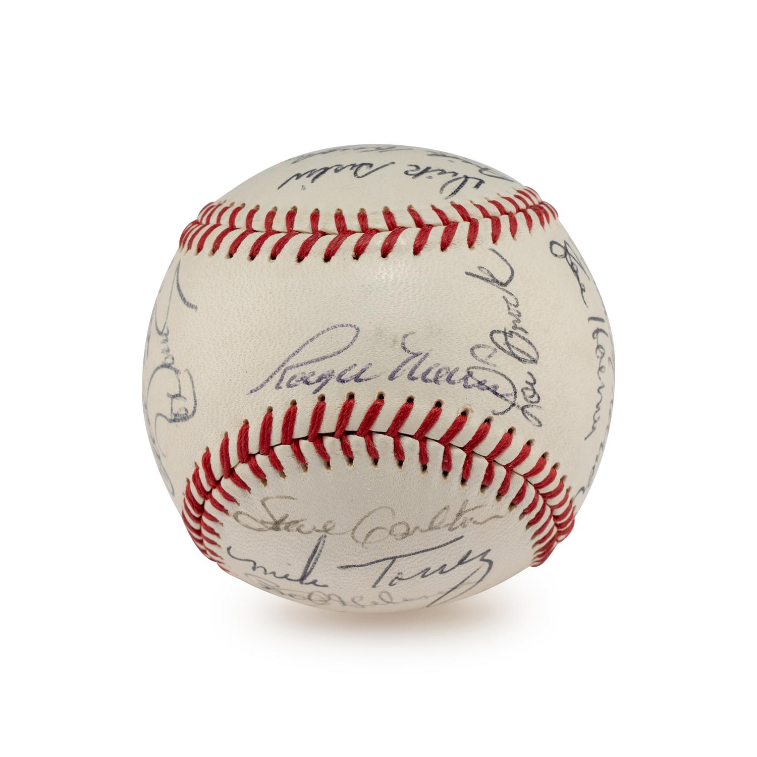A 1968 St. Louis Cardinals Team Signed Autograph Baseball