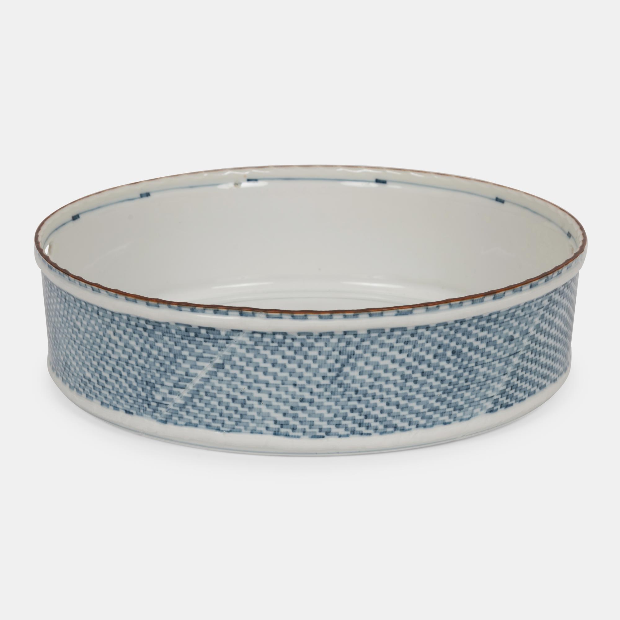 Bowl, 1981 Royal Copenhagen, Denmark