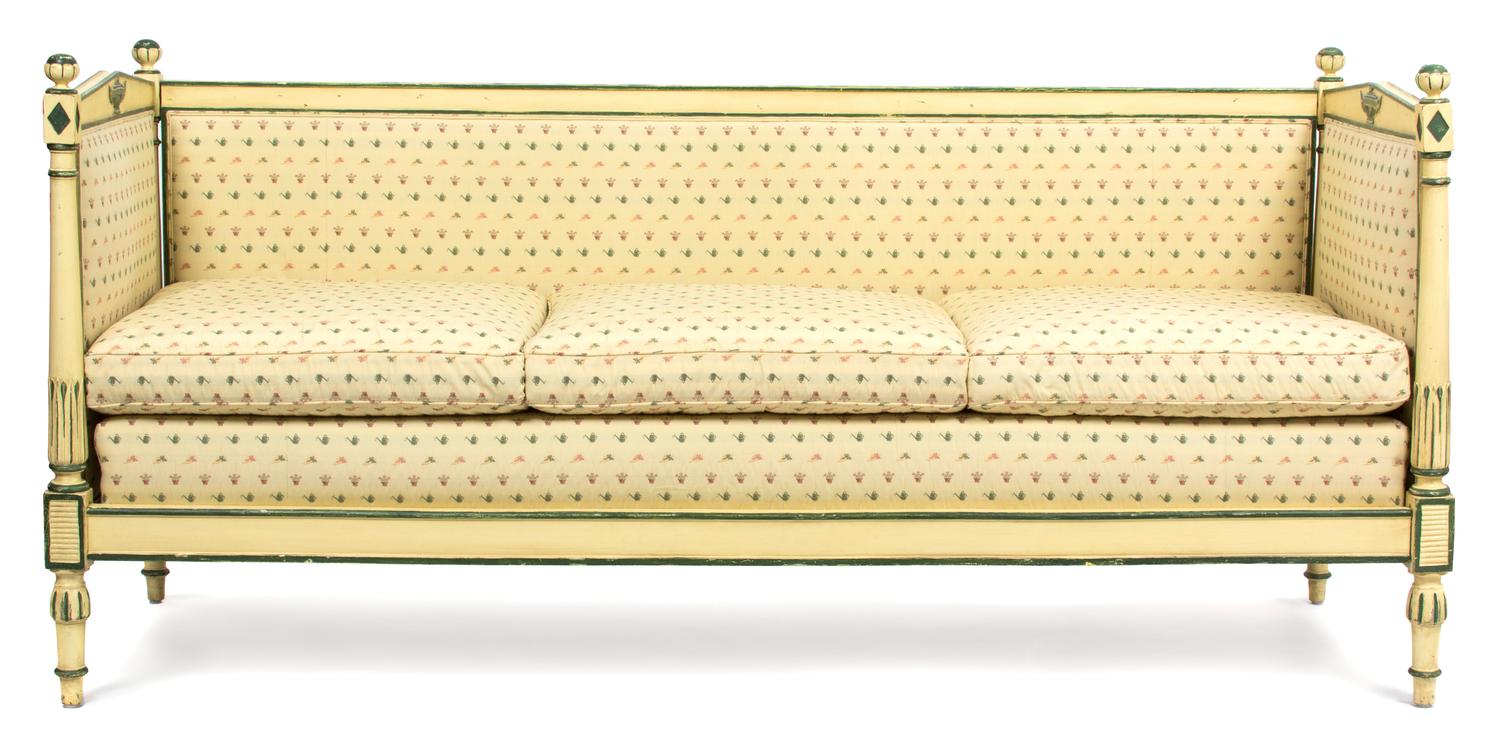 A Gustavian Style Painted Day Bed Height 38 1/2 x width 82 1/4 x depth 30 1/2 inches. — 20TH CENTURY