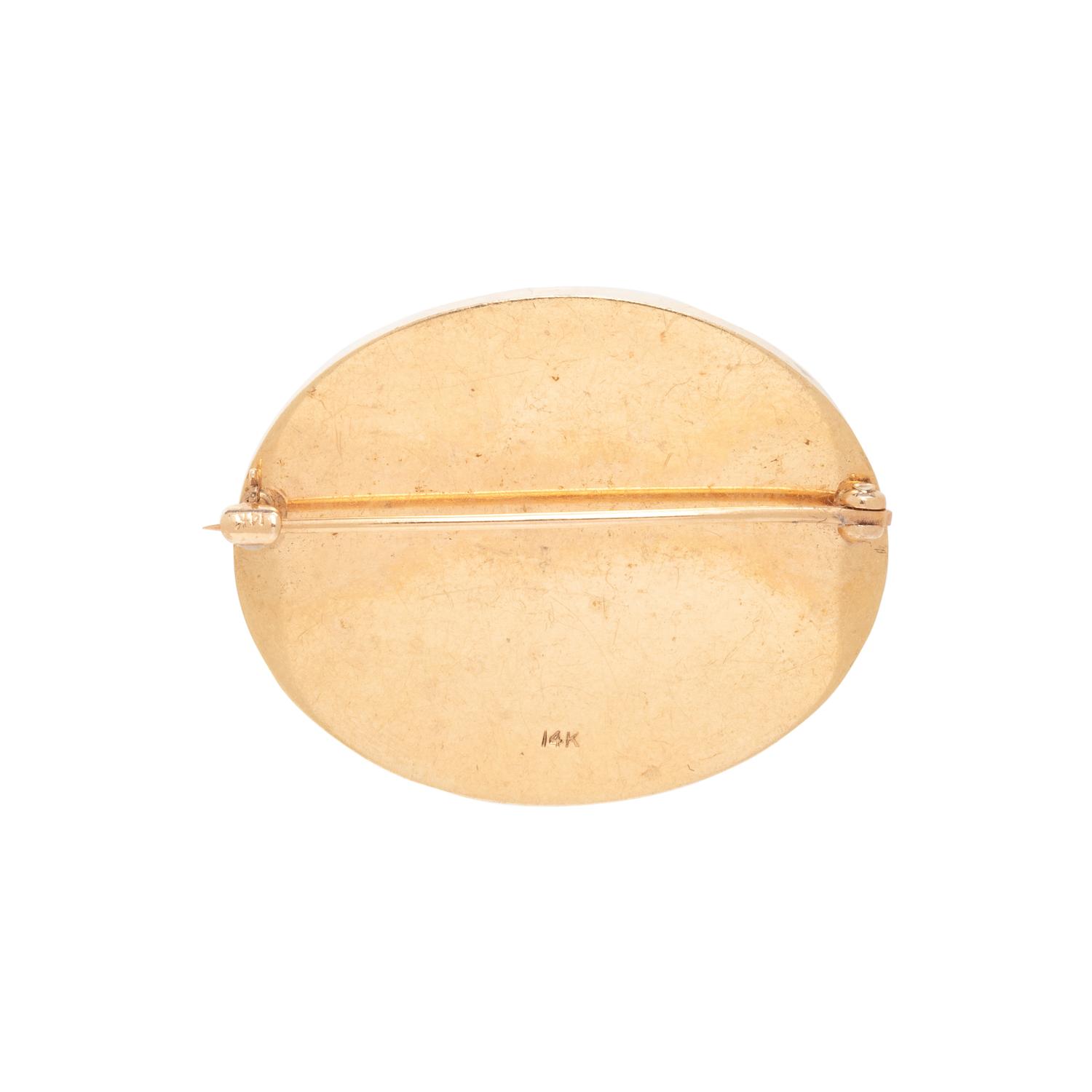 YELLOW GOLD, ESSEX CRYSTAL BROOCH