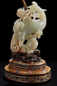 A Chinese jade figure of a phoenix mounted as a lamp 玉凤鸟镶嵌台灯 The jade 18th/early 19th century ??????????????