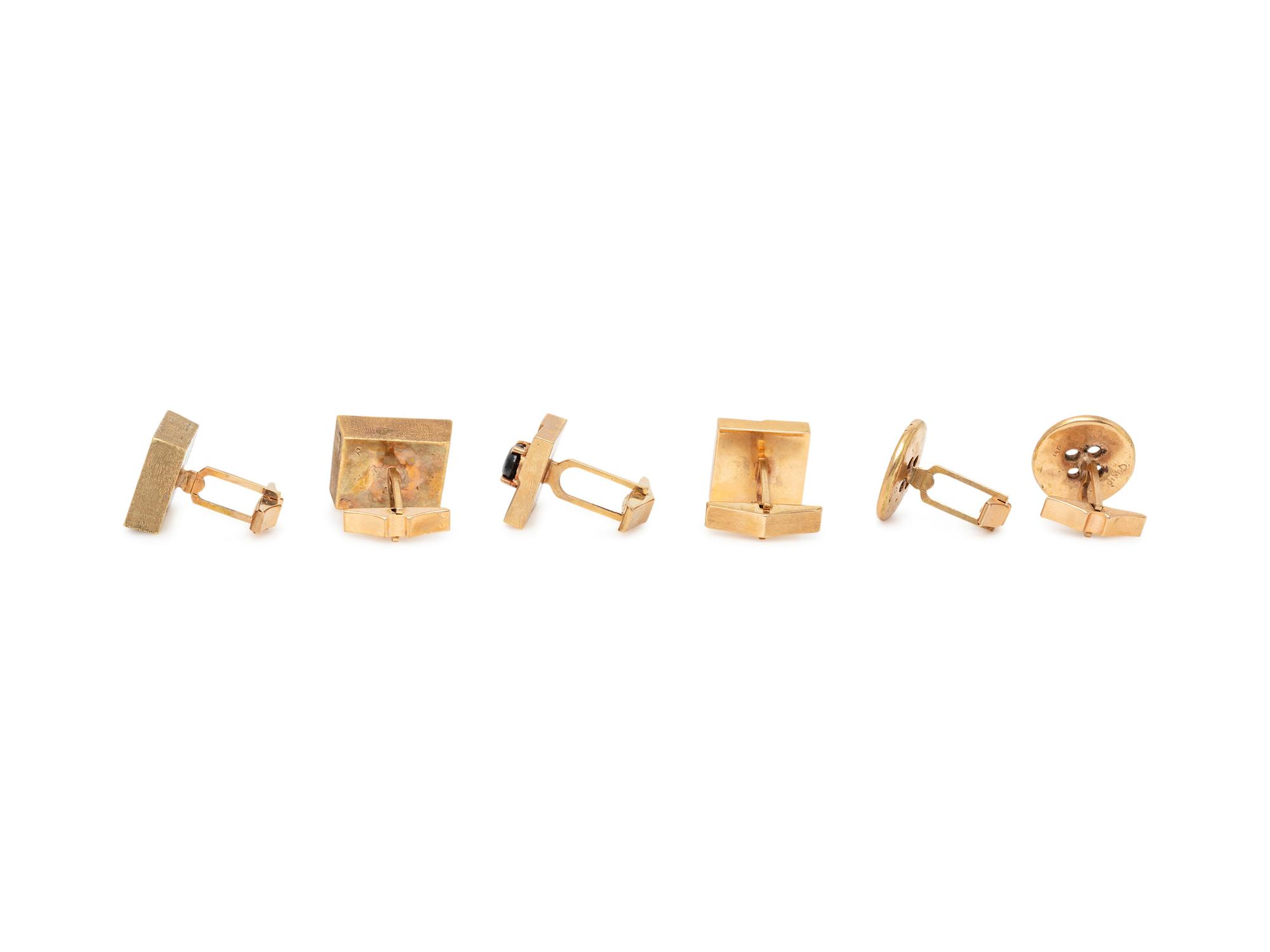 COLLECTION OF YELLOW GOLD CUFFLINKS