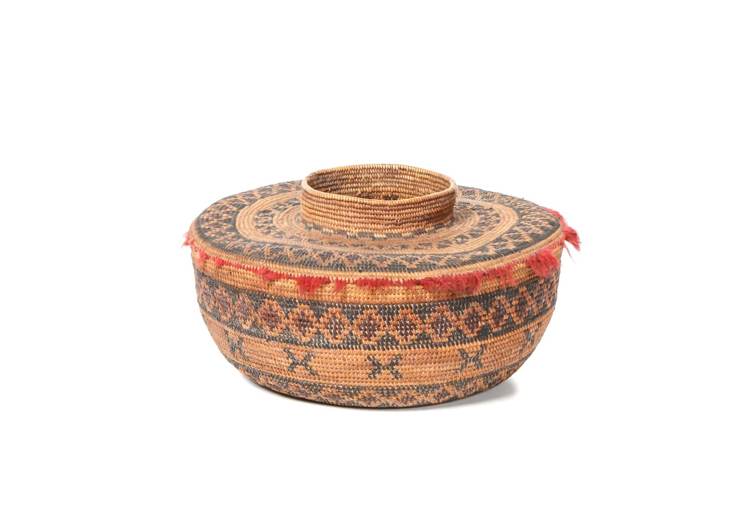 Yokut Bottleneck Basket Height 3 1/2 x diameter 7 1/4 inches