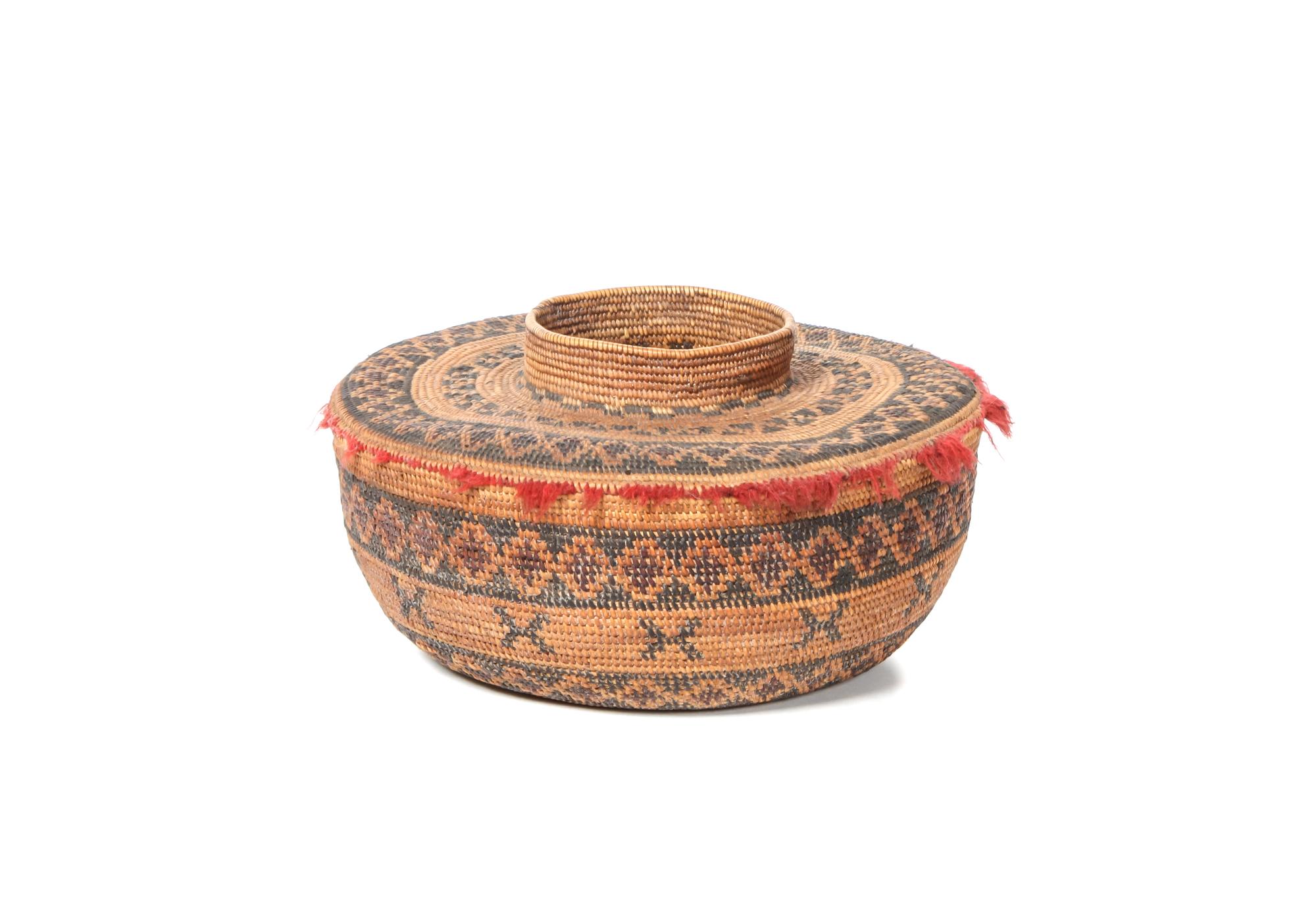 Yokut Bottleneck Basket Height 3 1/2 x diameter 7 1/4 inches