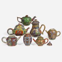Seven assorted Chinese export porcelain clobbered small teapots and teawares 外銷瓷茶具一組七件 18th century ????
