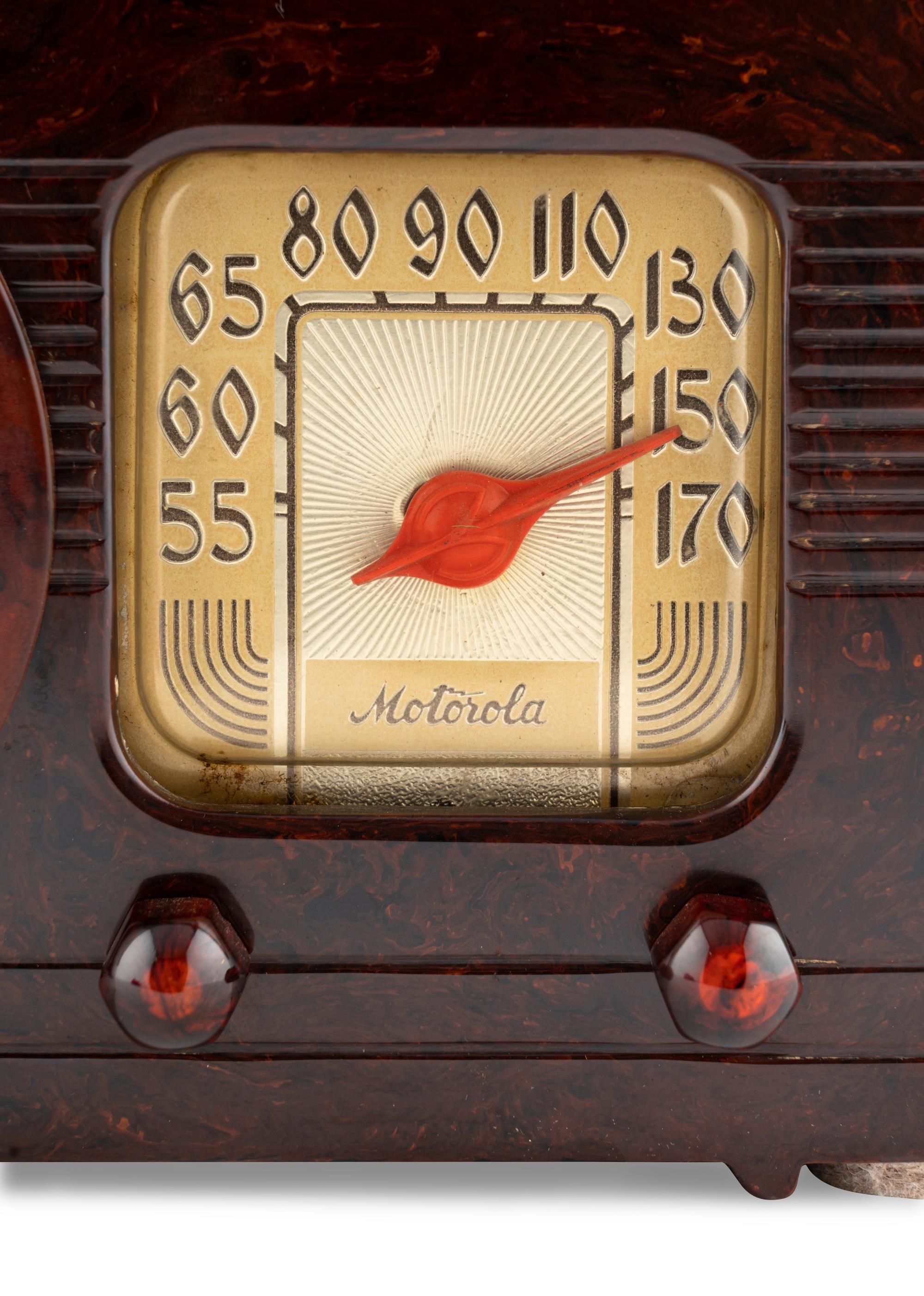 A Motorola 50XC Circle Grille Radio
