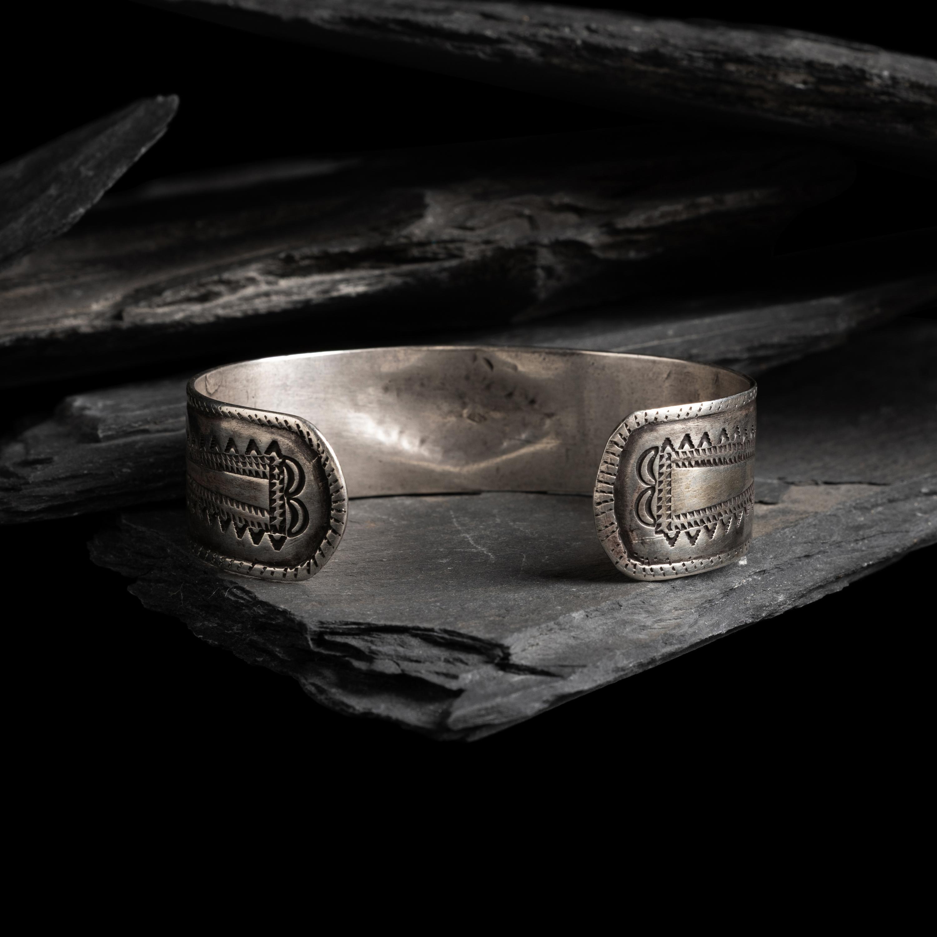 Early Navajo Stamped and Chiseled Ingot Cuff Bracelet