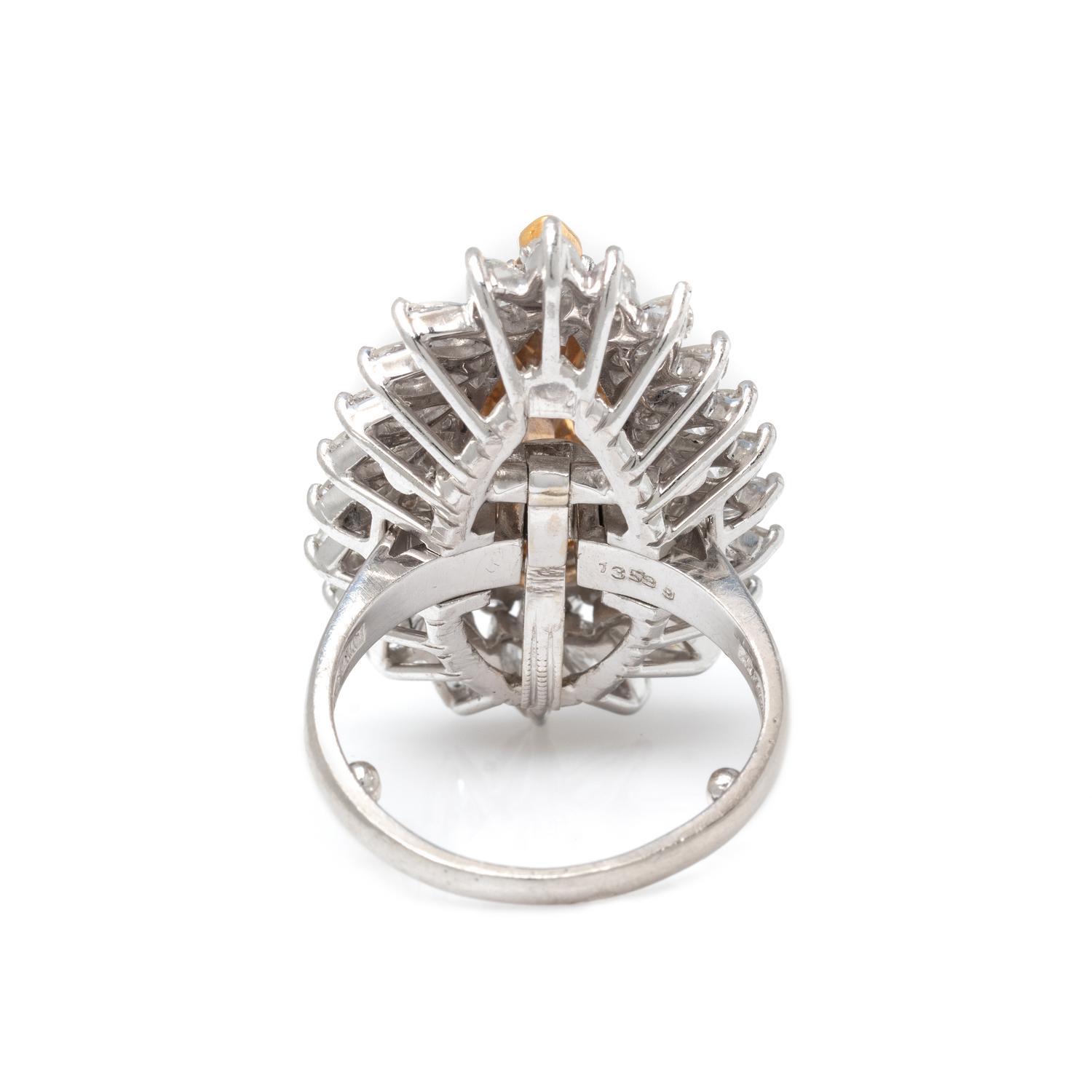 FANCY BROWN-YELLOW DIAMOND AND DIAMOND RING-DANT