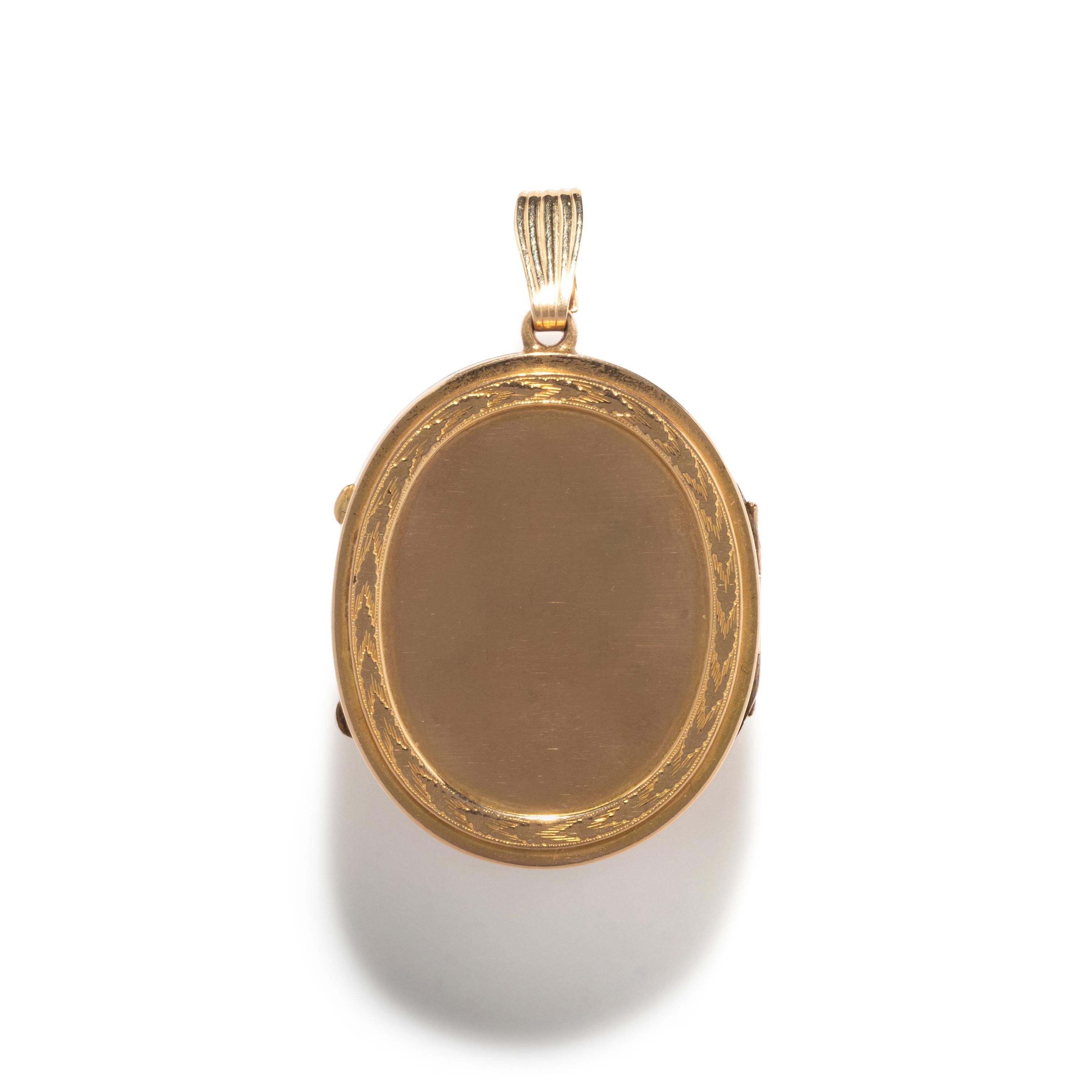 A Neoclassical Gold and Agate Cameo Locket with the God Silenus wearing an Ivy Crown