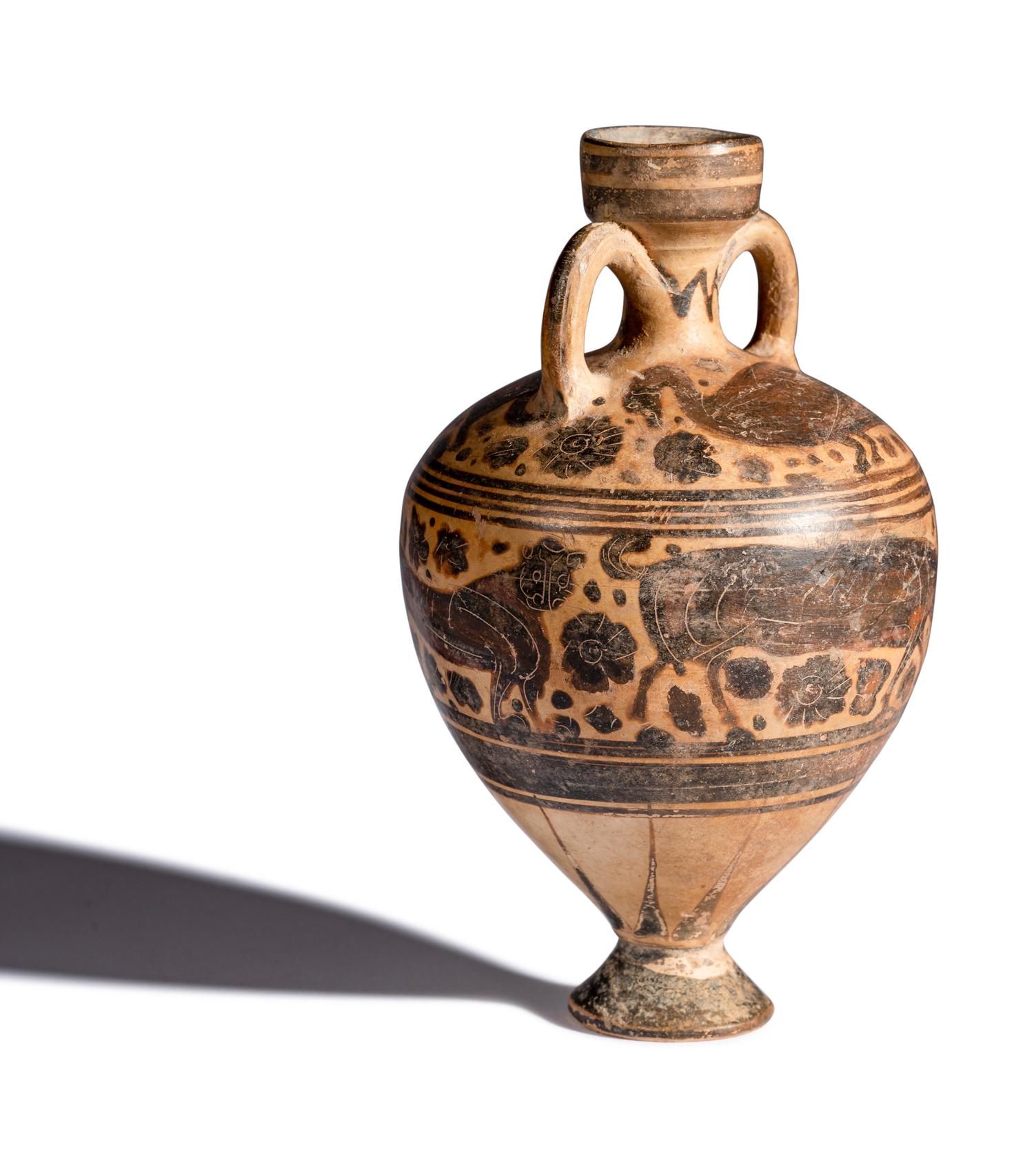 A Corinthian Black-Figured Amphoriskos