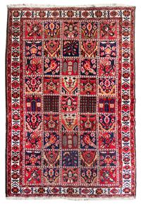 A Bakhtiari Wool Rug Approximately 7 feet x 10 feet. — CIRCA 1930s