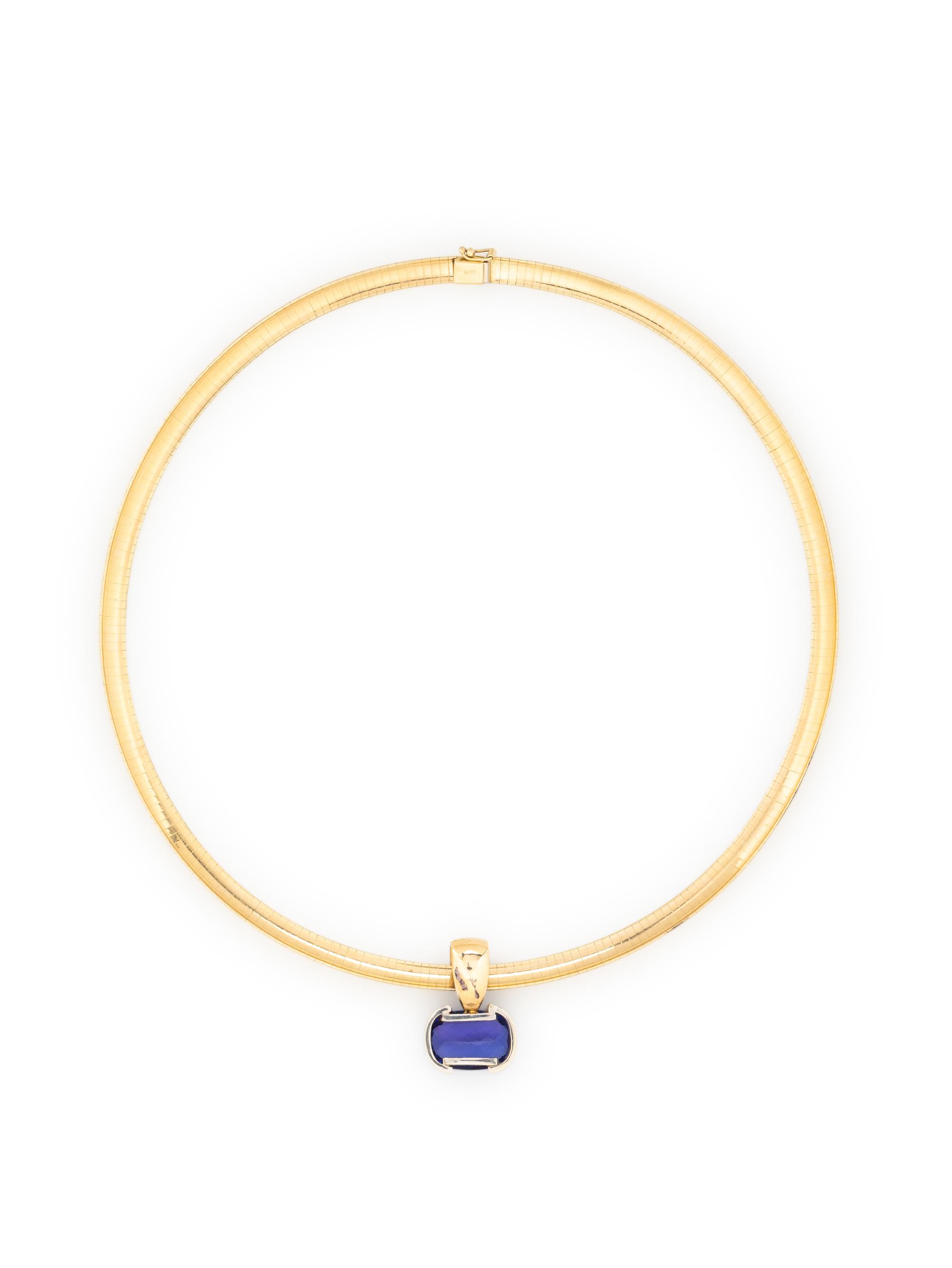 TANZANITE AND DIAMOND PENDANT ON YELLOW GOLD OMEGA CHAIN
