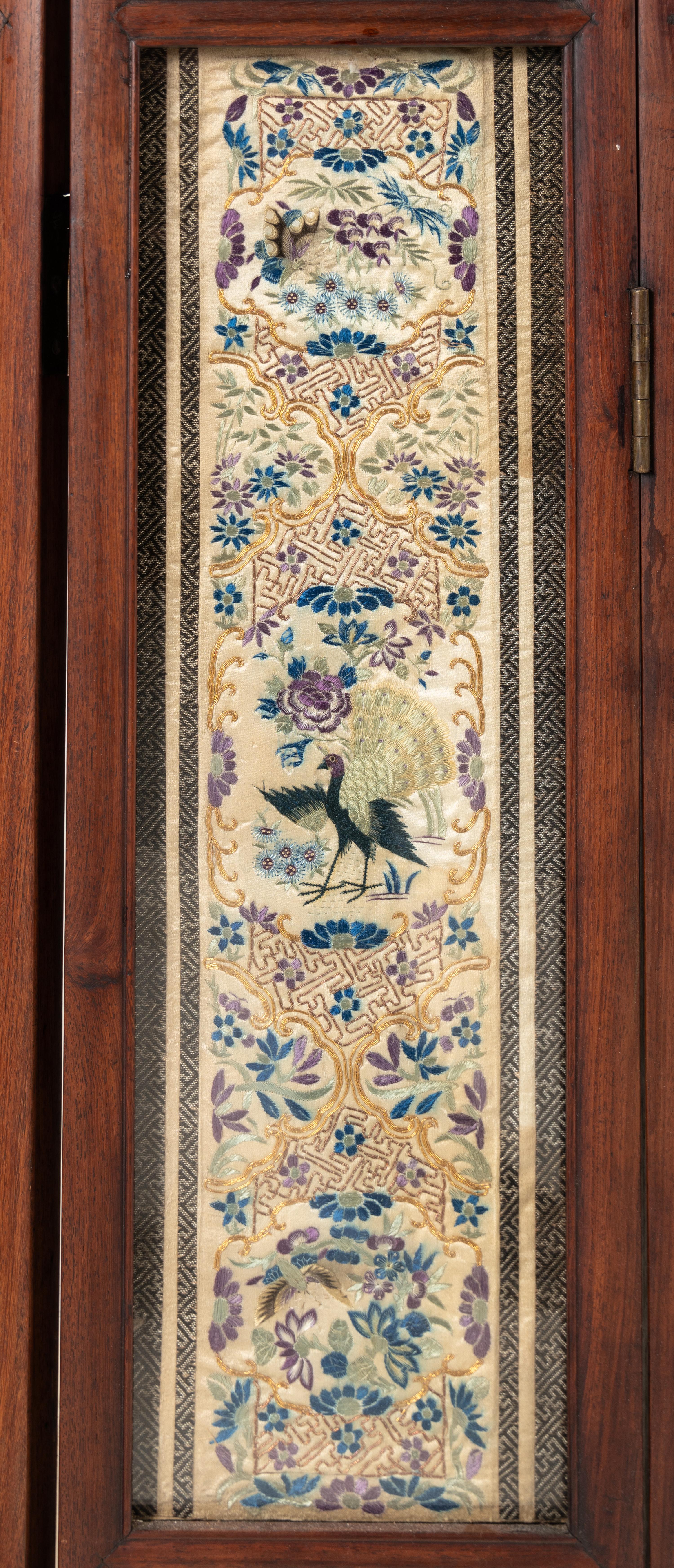A Chinese Embroidered Silk Inset Hardwood Six-Panel Screen, Late Qing Dynasty 清晚期 紅木鑲綉片六扇屏