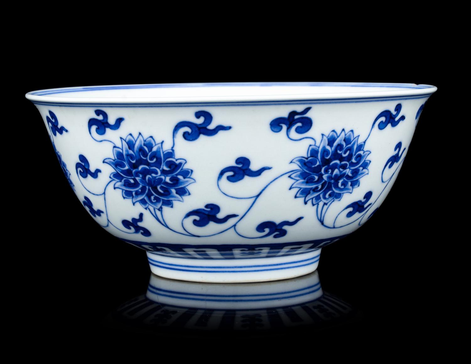 A Chinese Blue and White 'Lotus' Porcelain Bowl