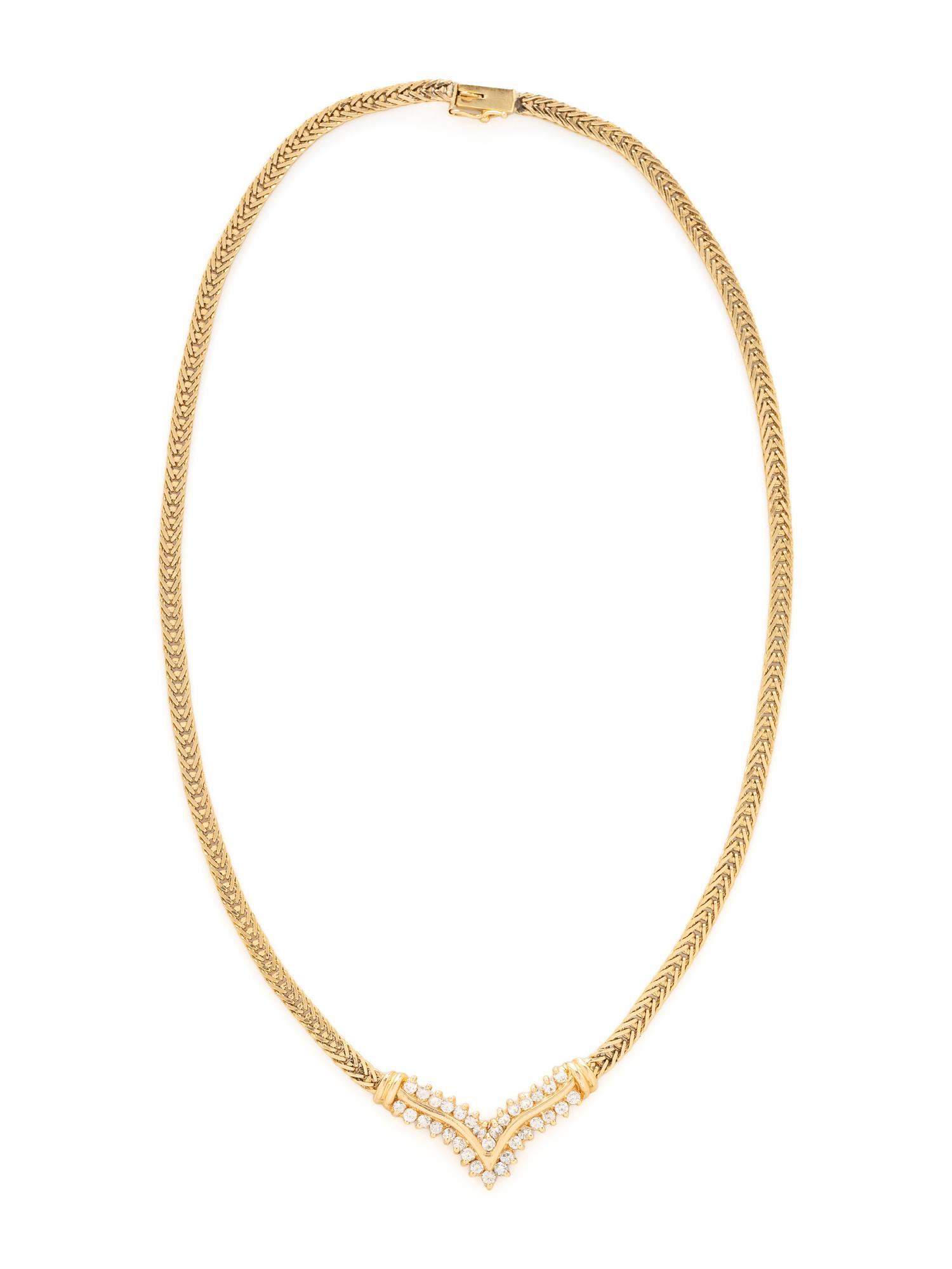YELLOW GOLD AND DIAMOND NECKLACE