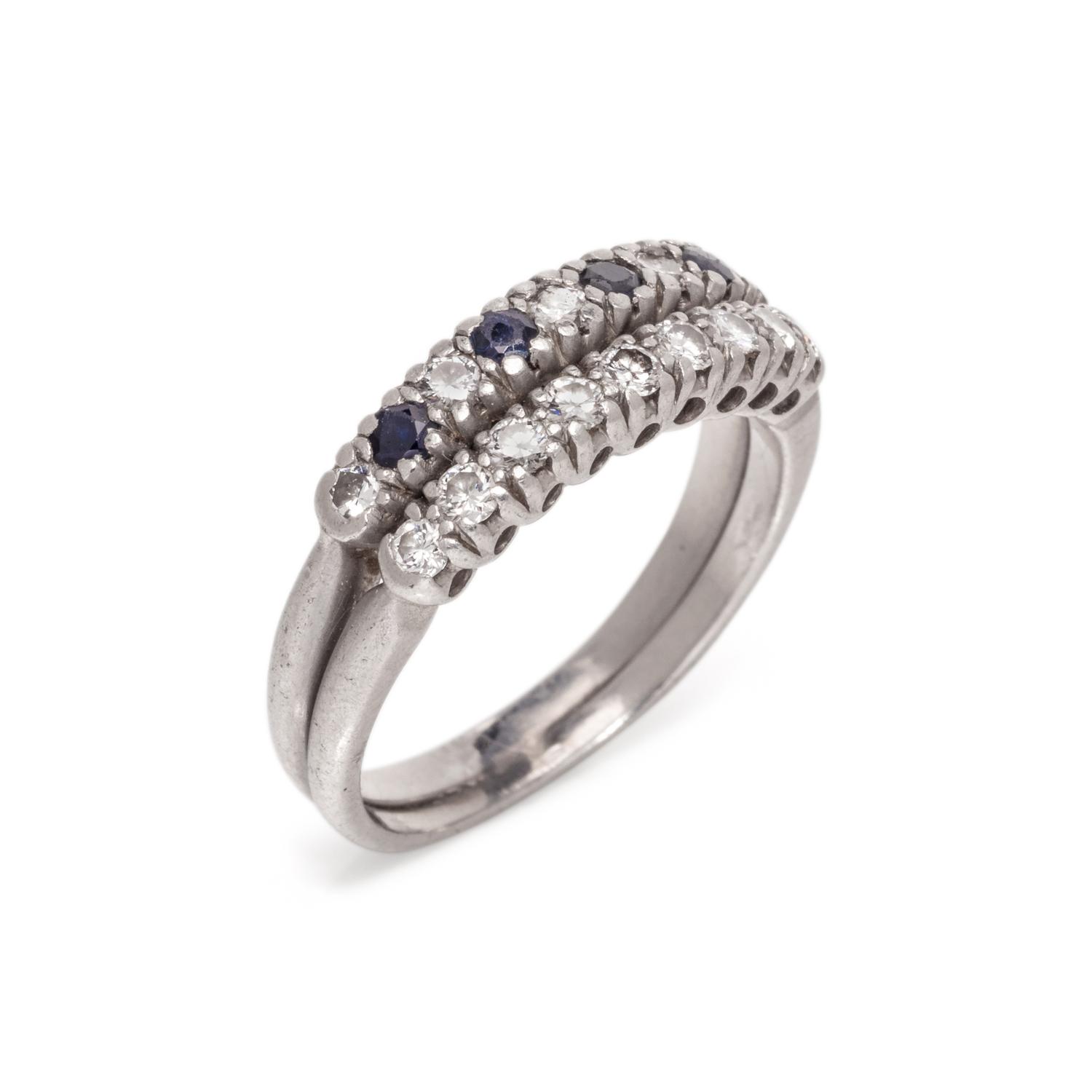 DIAMOND AND SAPPHIRE RING