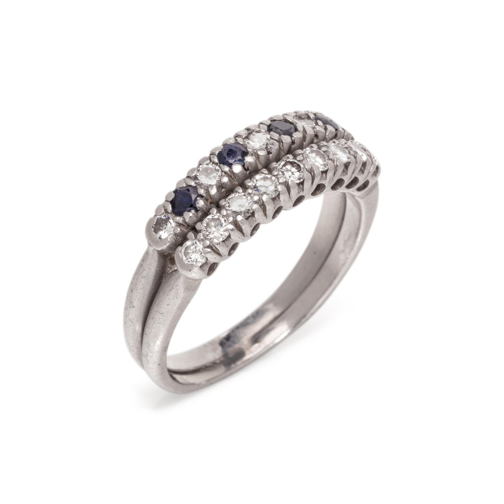 DIAMOND AND SAPPHIRE RING