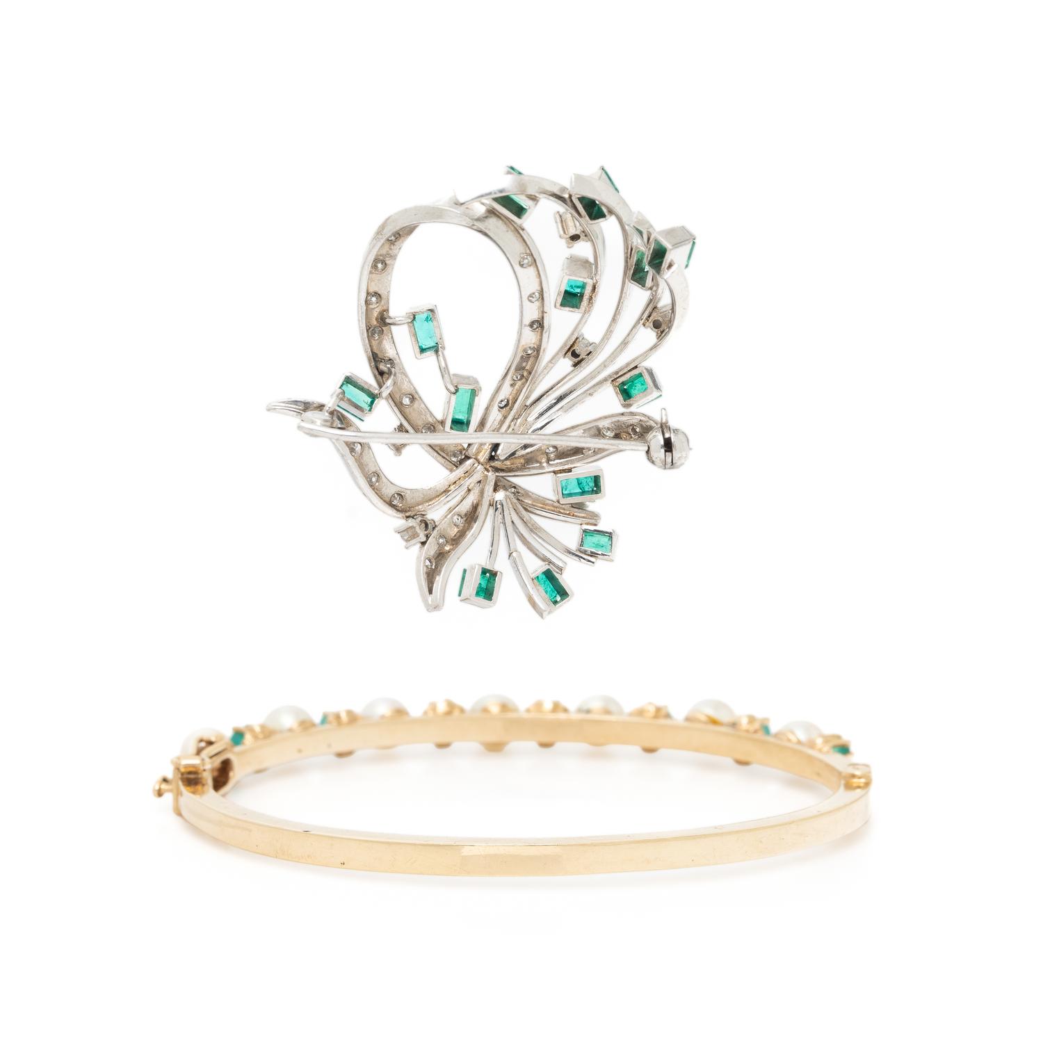 COLLECTION OF GOLD AND GEMSTONE JEWELRY
